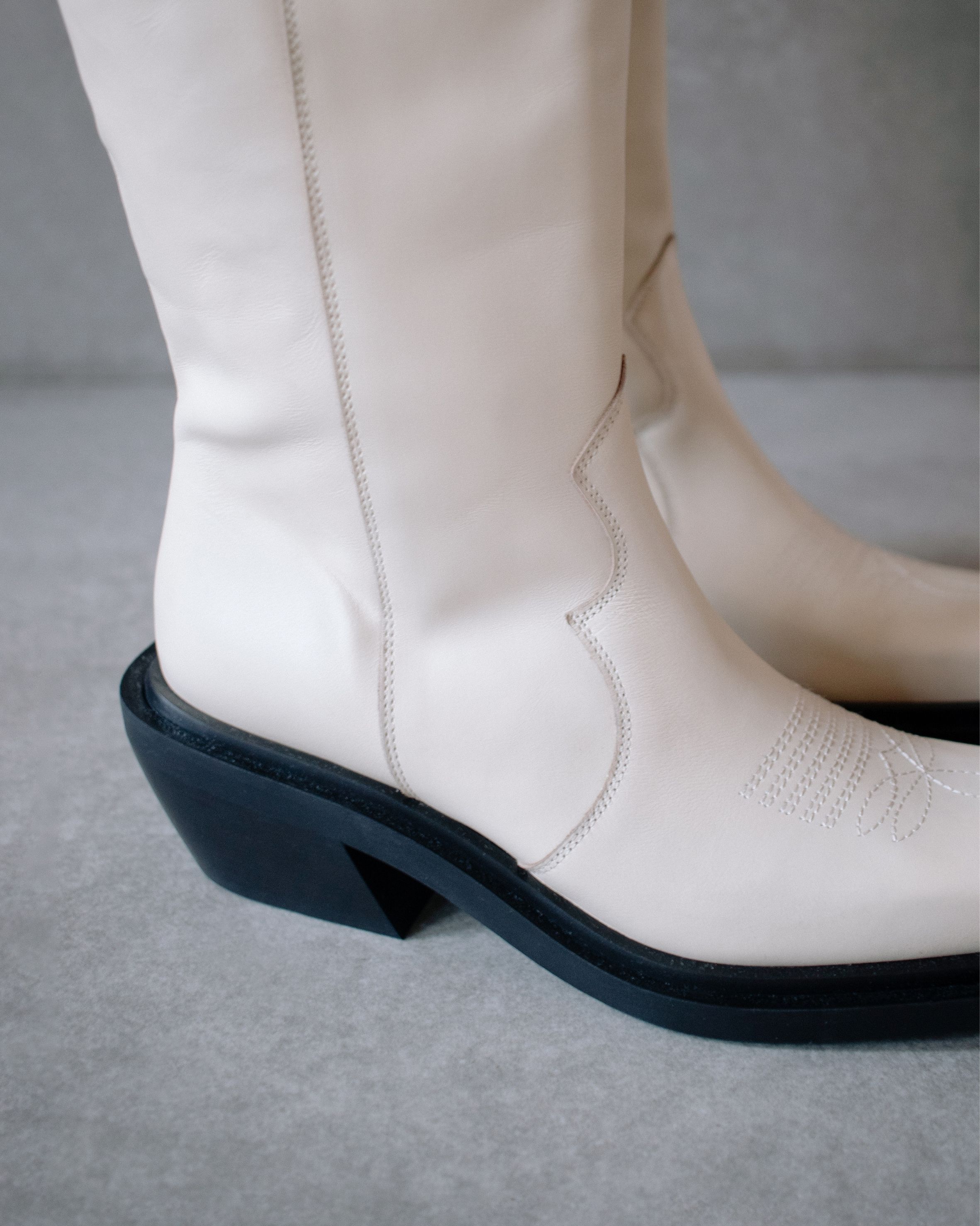 Cattle Cream Leather Boots sold by Alohas product image thumbnail 2