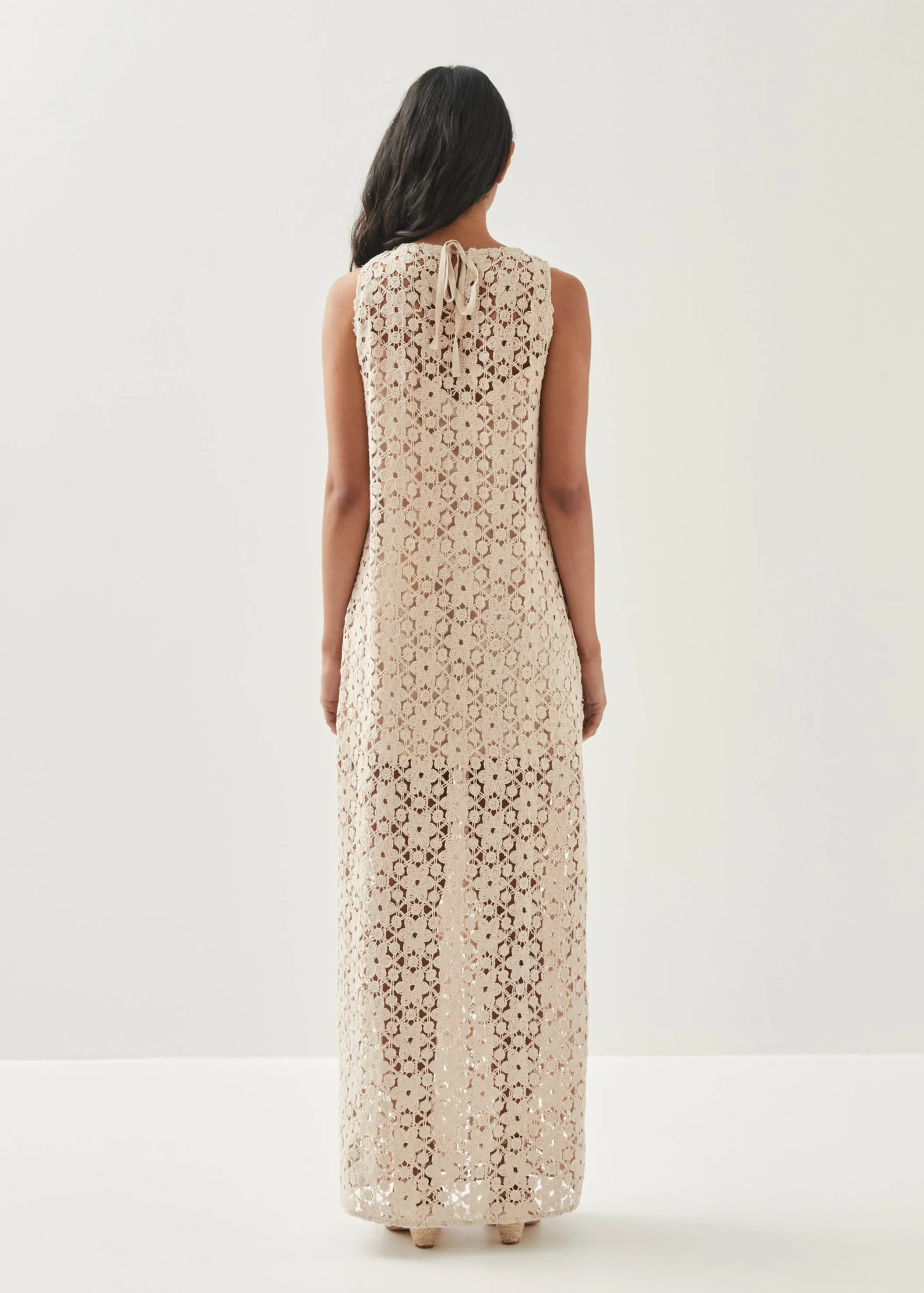 Arum Lace Cream Dress sold by Alohas product image thumbnail 2