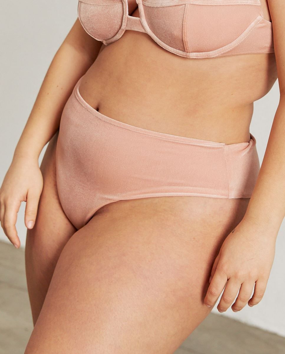 The Pentagon Velvet Pale Pink sold by Alohas product image thumbnail 5