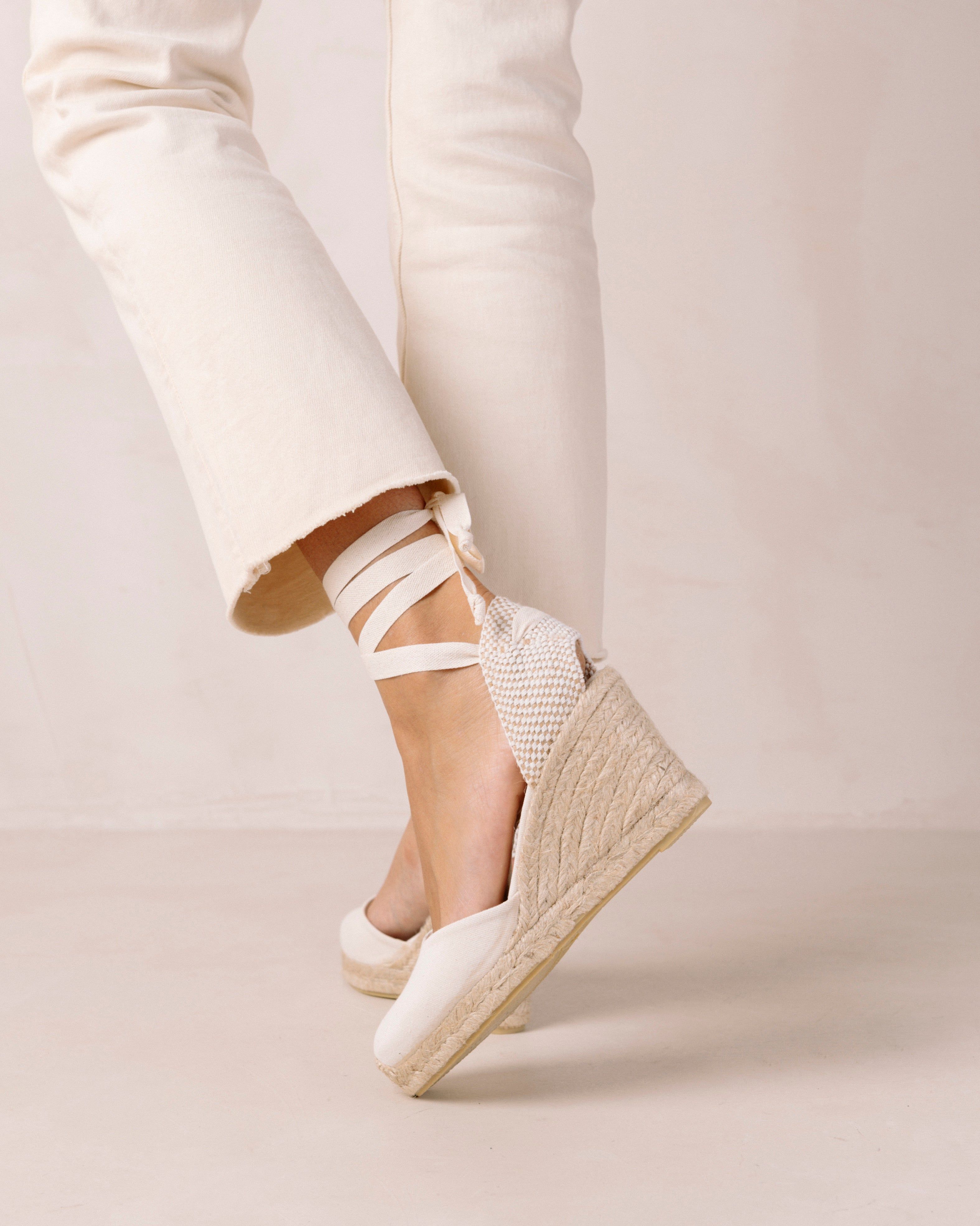 Clara By Day Wheat sold by Alohas product image thumbnail 2