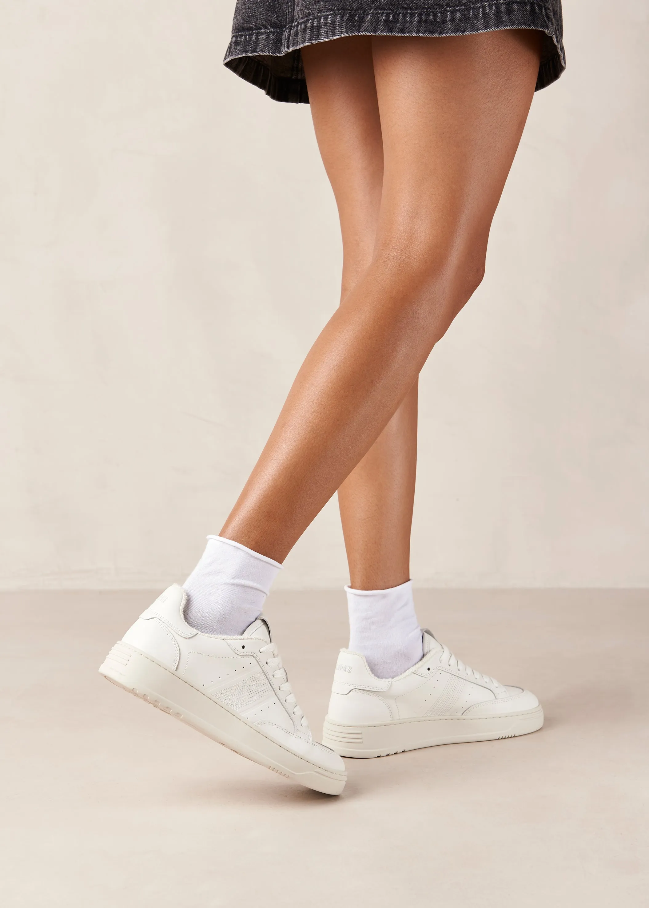 Tb.780 Rife White Leather Sneakers sold by Alohas product image thumbnail 3