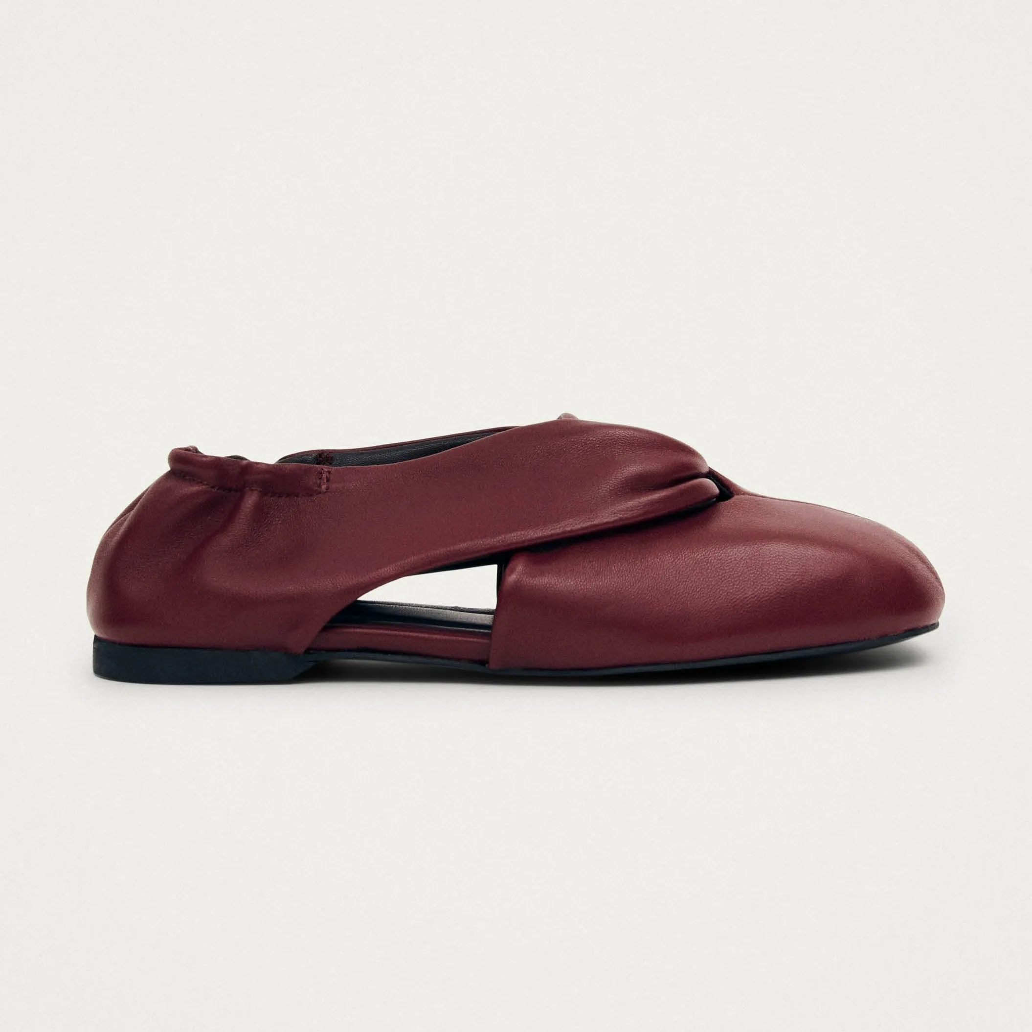 Alaula Burgundy Leather Ballet Flats sold by Alohas product image thumbnail 3
