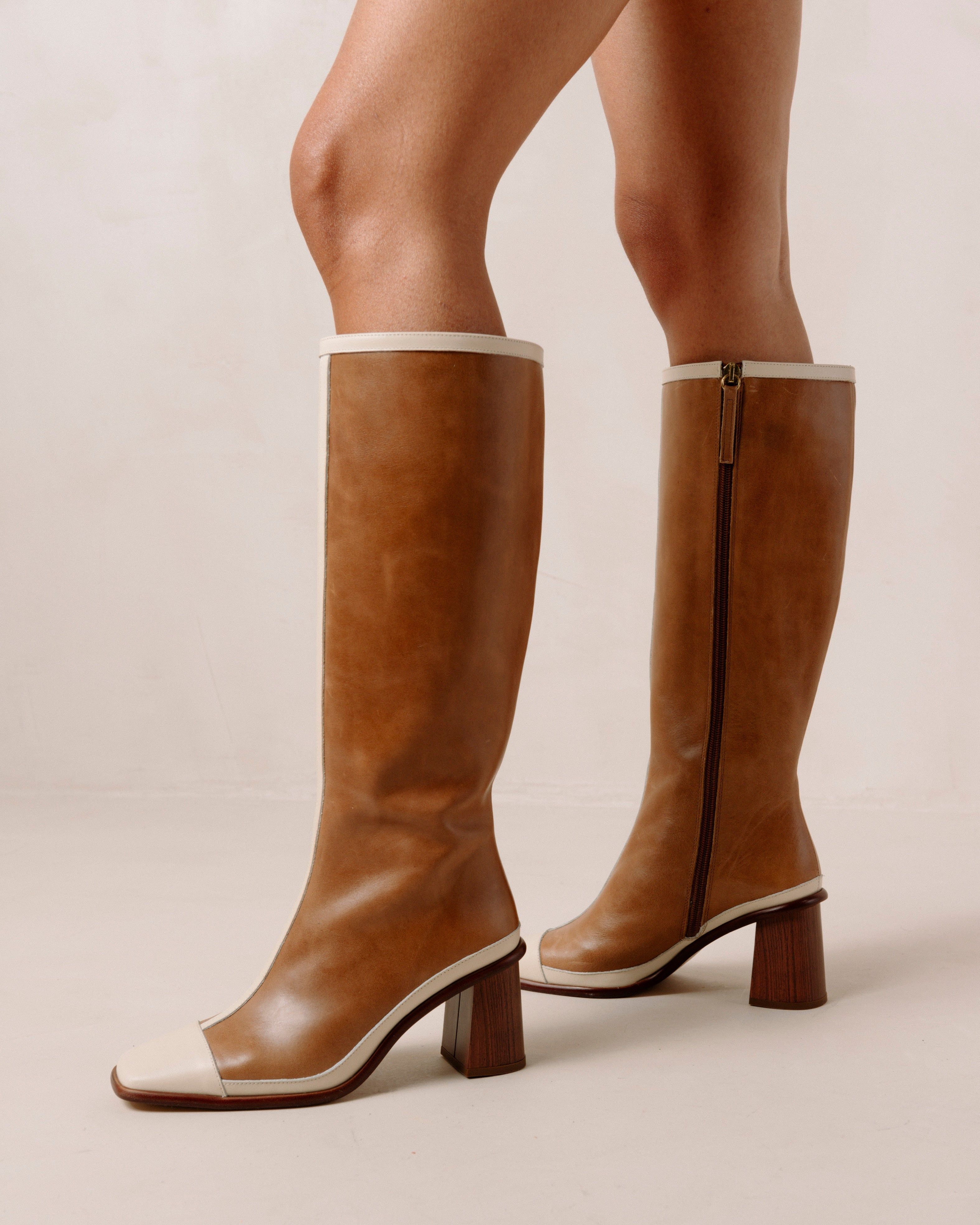 East Retro Bicolor Camel Cream Leather Boots | Parallel