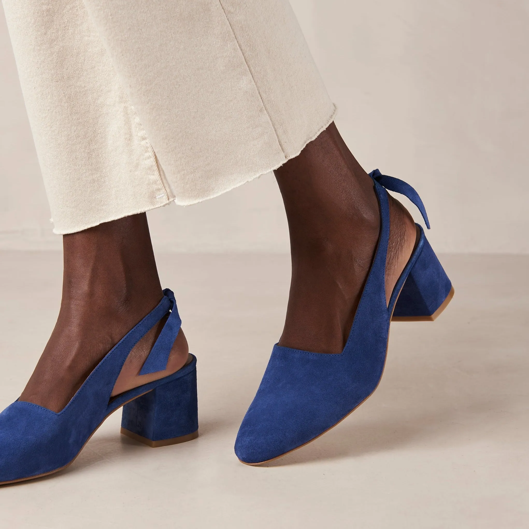 Charlotte Blue Leather Pumps sold by Alohas product image thumbnail 2