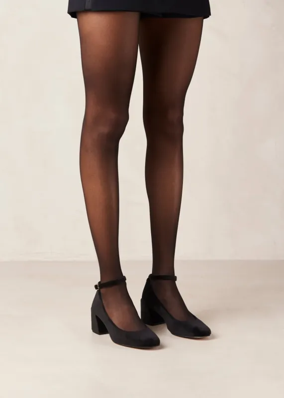 Antoine Velvet Black Pumps sold by Alohas