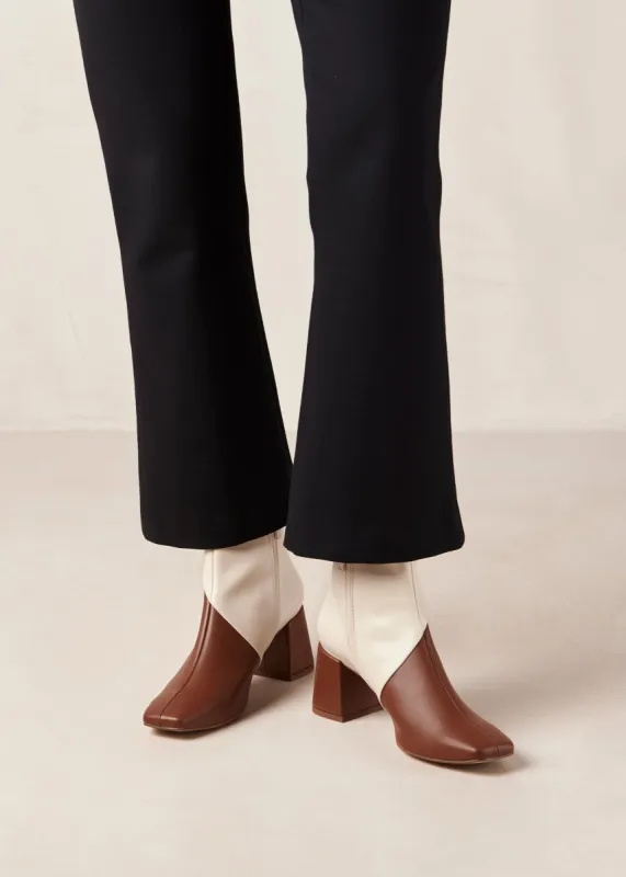 Watercolor Gingerbread Warm White sold by Alohas