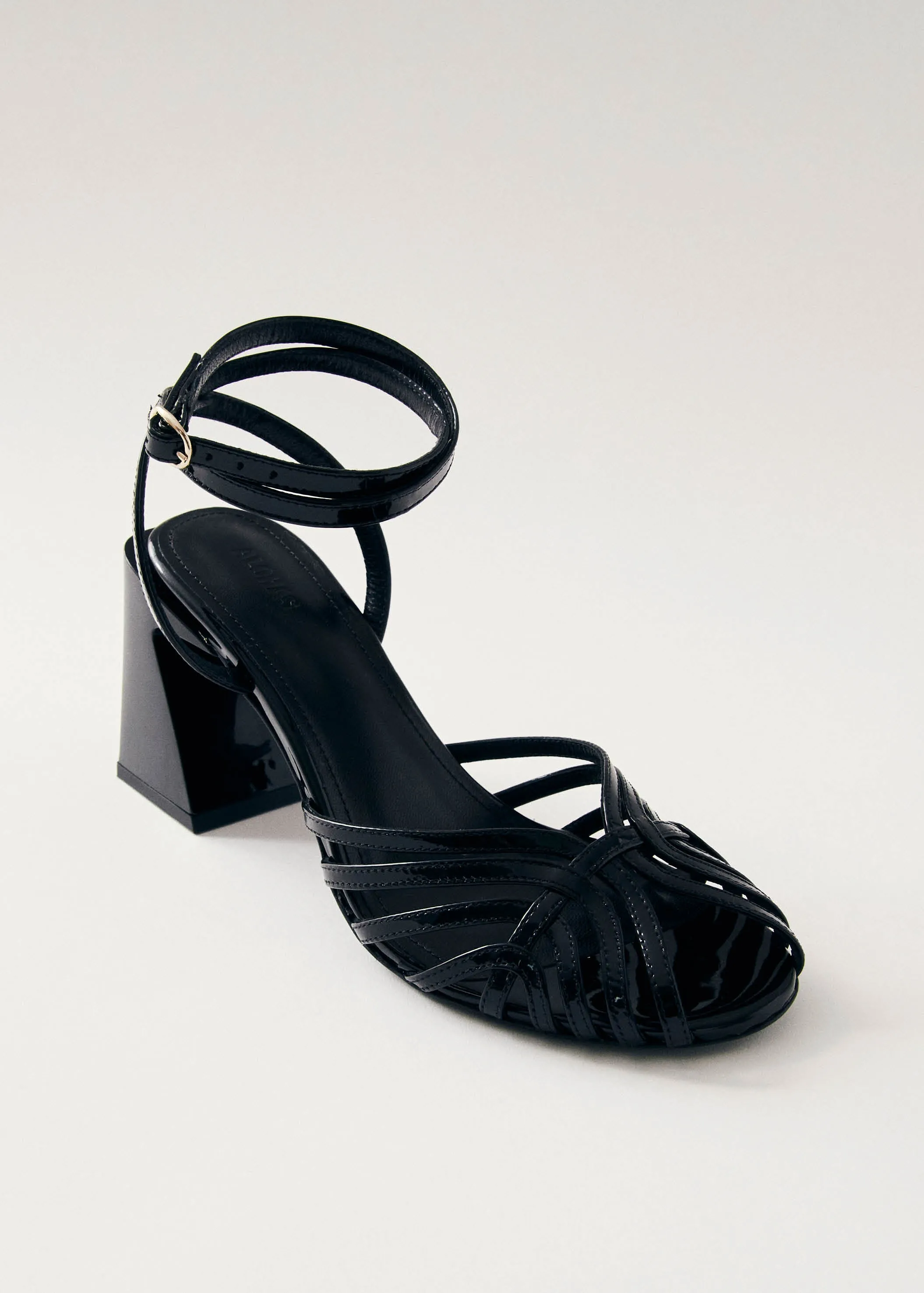 Jessa Onix Black Leather Sandals sold by Alohas product image thumbnail 5