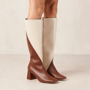 Chalk Gingerbread Brown Warm White sold by Alohas