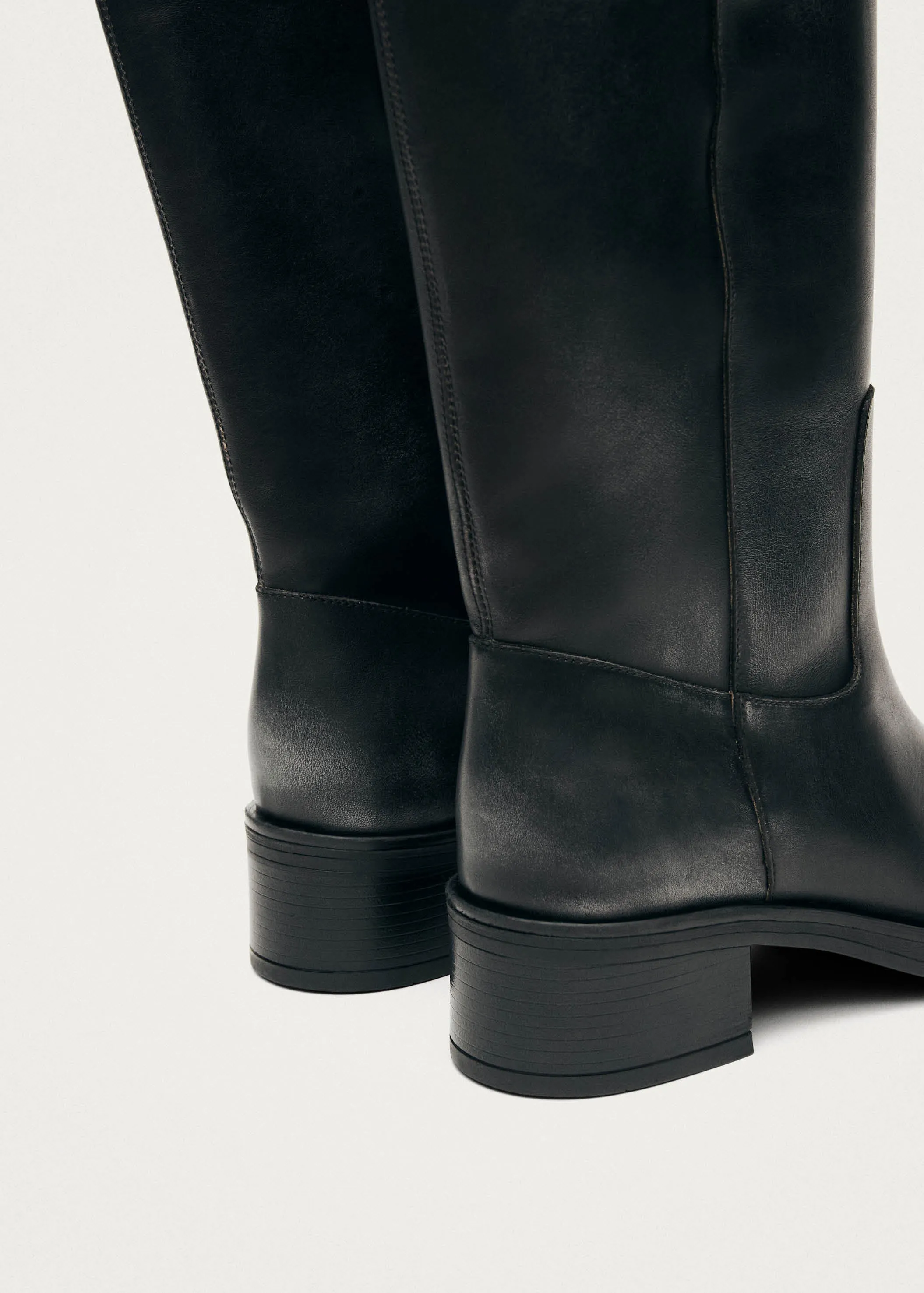 Sajan Vintage Effect Black Leather Boots sold by Alohas product image thumbnail 4