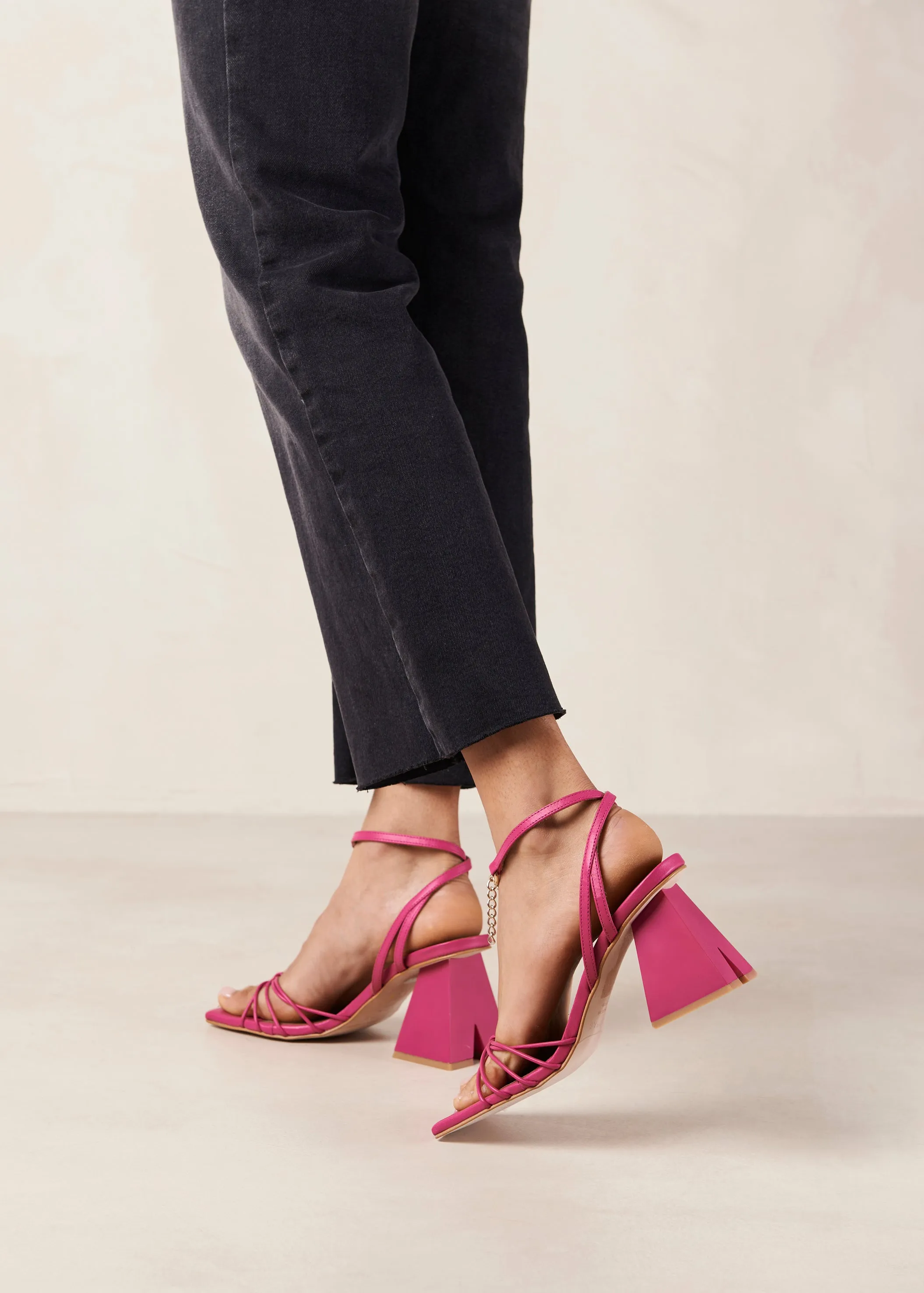 Cactus Magenta Leather Sandals sold by Alohas product image thumbnail 4