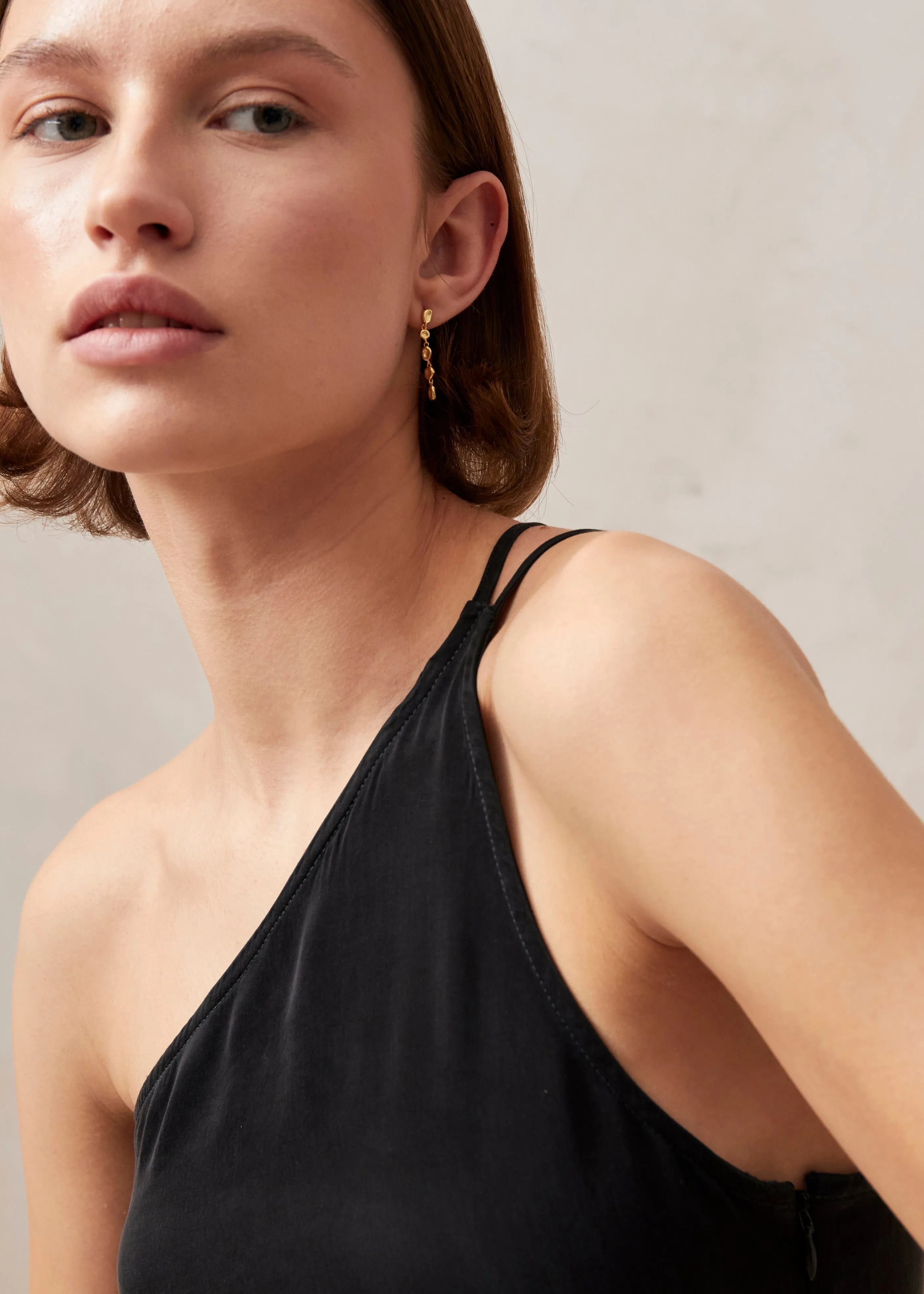 Gilda Black Mini Dress sold by Alohas product image thumbnail 4