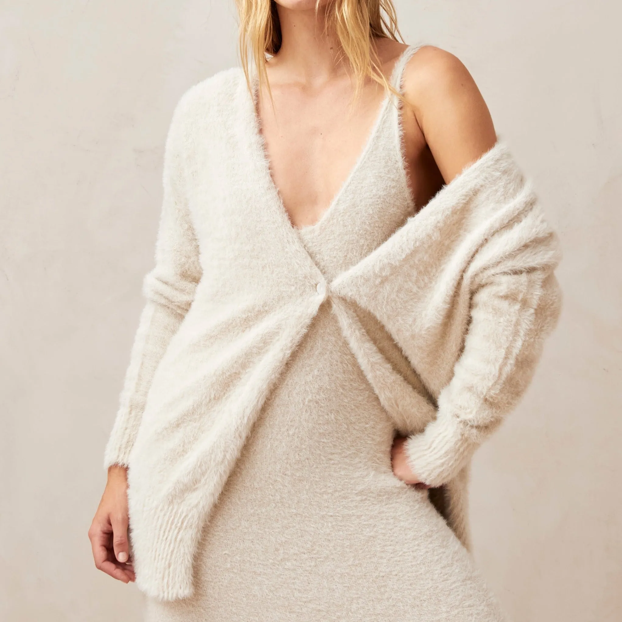 Dua Ecru Tricot Cardigan sold by Alohas product image thumbnail 2