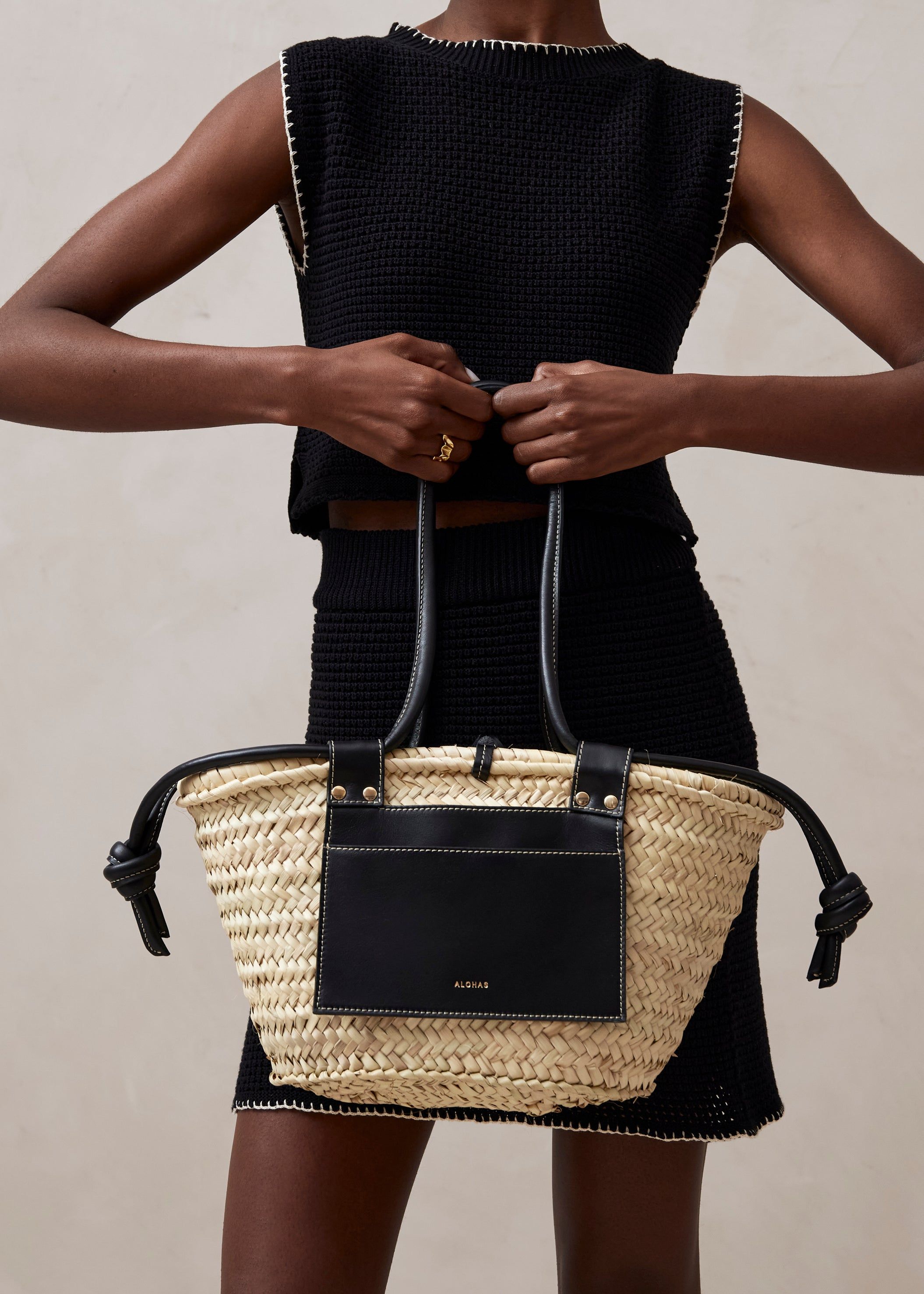 Panier Black Shoulder Bag sold by Alohas product image thumbnail 5