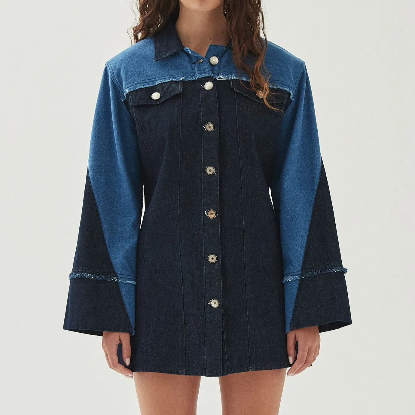 Veden Bicolor Indigo Denim Dress sold by Alohas product image thumbnail 3