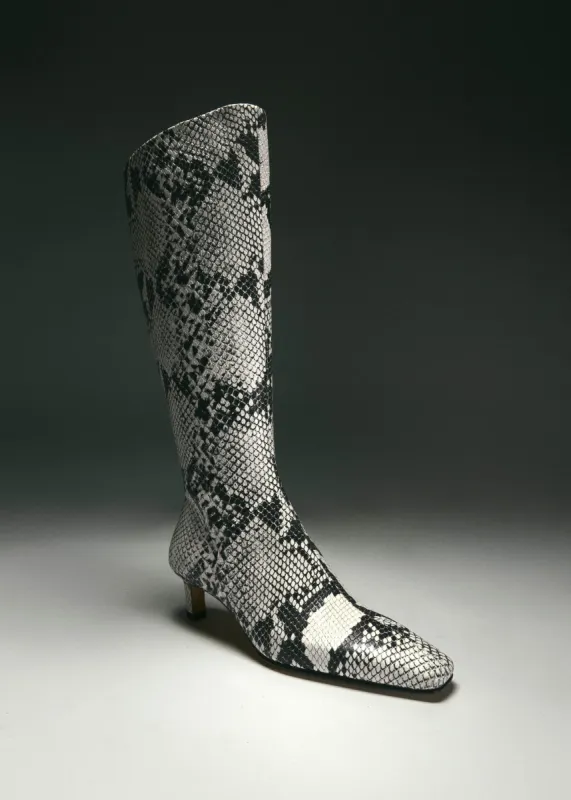 Rory Indo Grey Leather Boots made by Alohas
