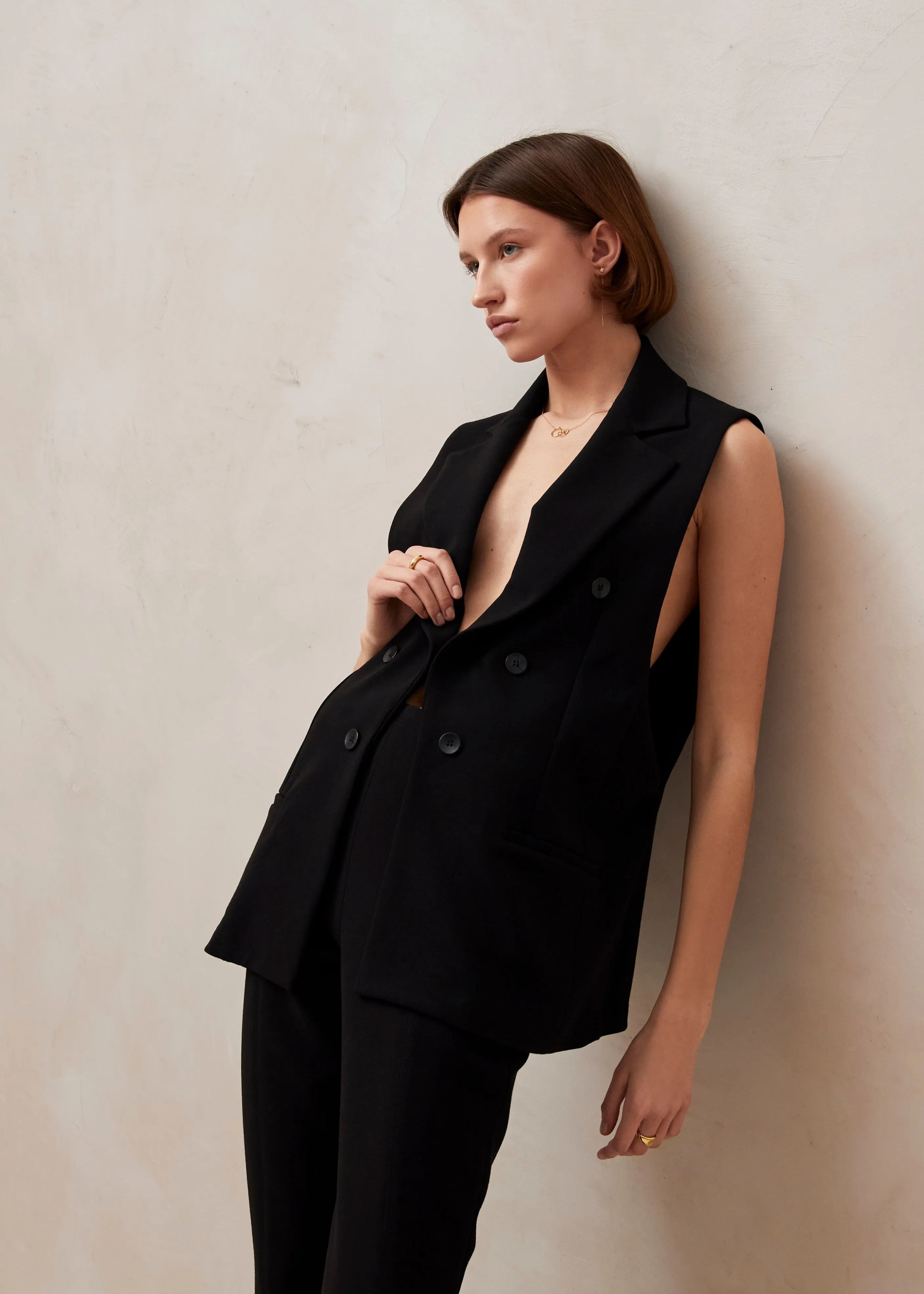Piera Black Blazer sold by Alohas product image thumbnail 2
