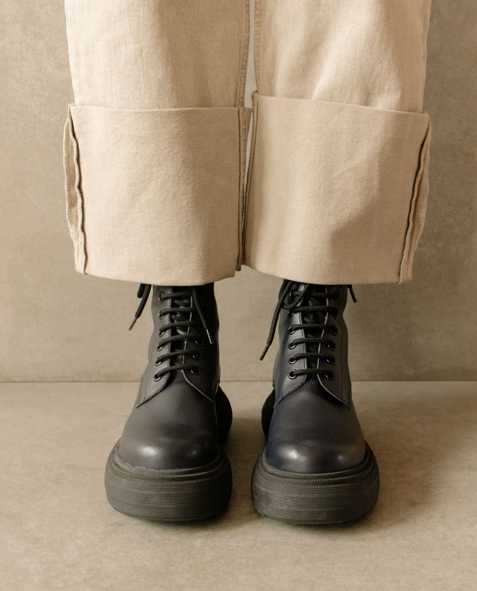 Gouache Black sold by Alohas product image thumbnail 4