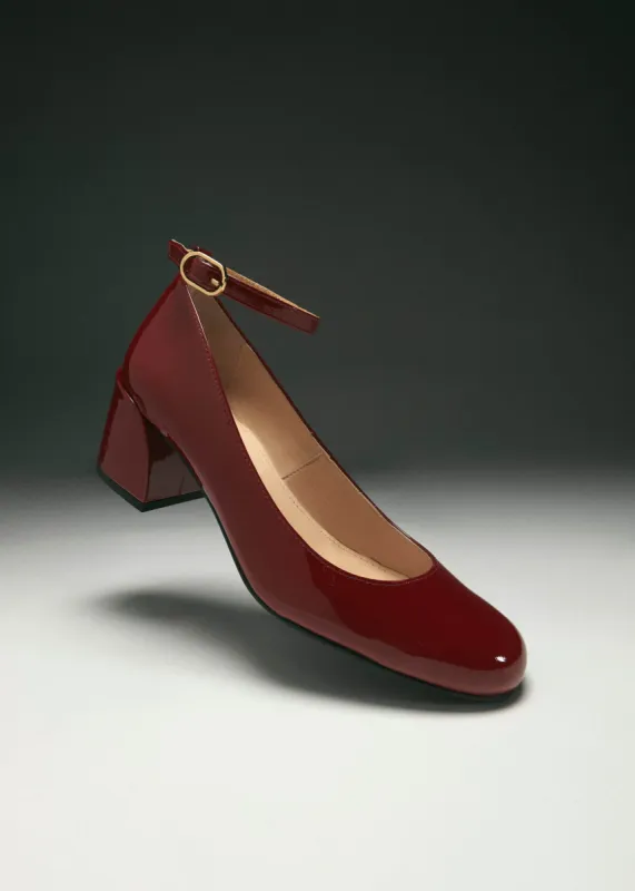 Antoine Onix Burgundy Leather Pumps sold by Alohas
