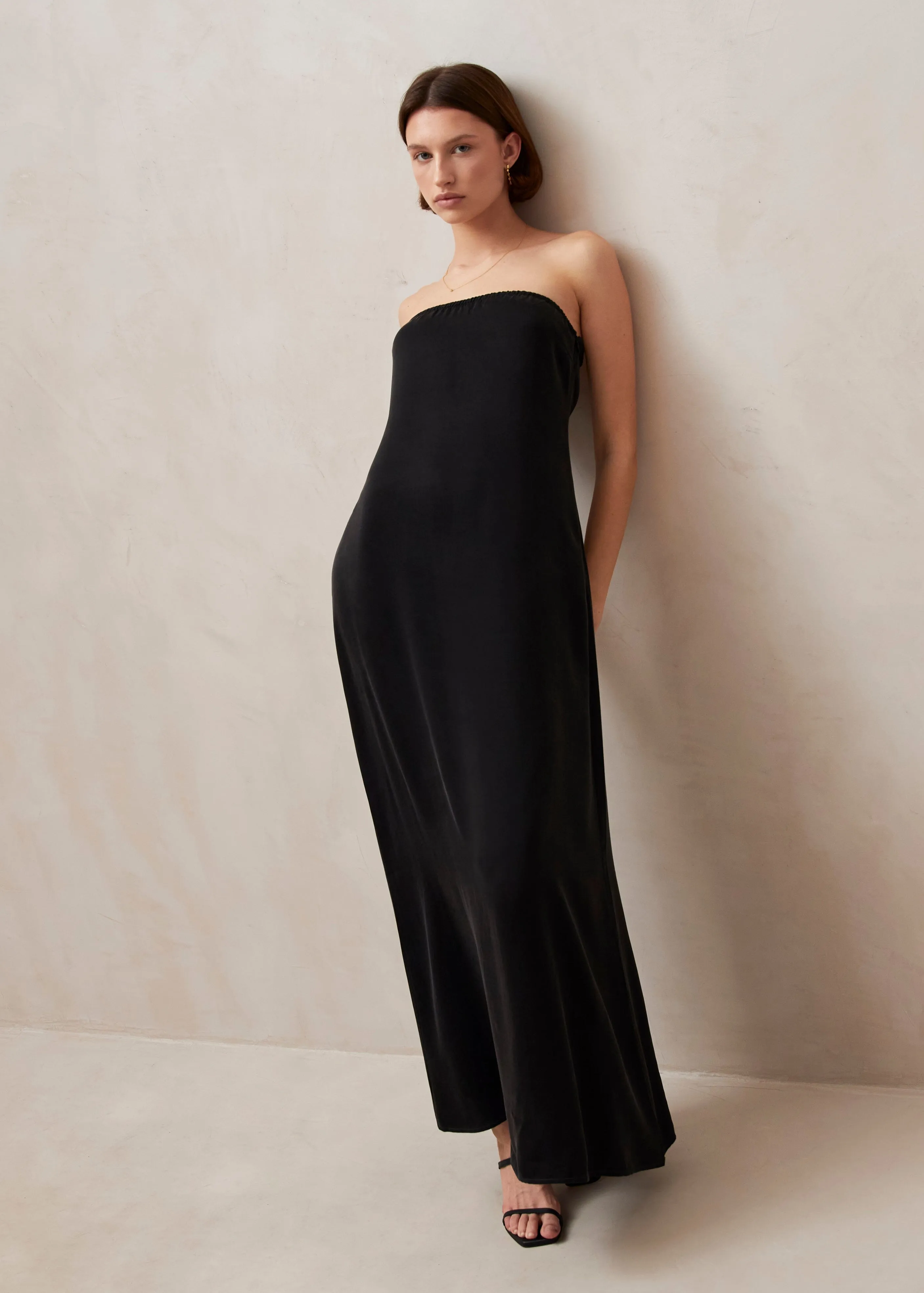 Ilia Black Maxi Dress sold by Alohas