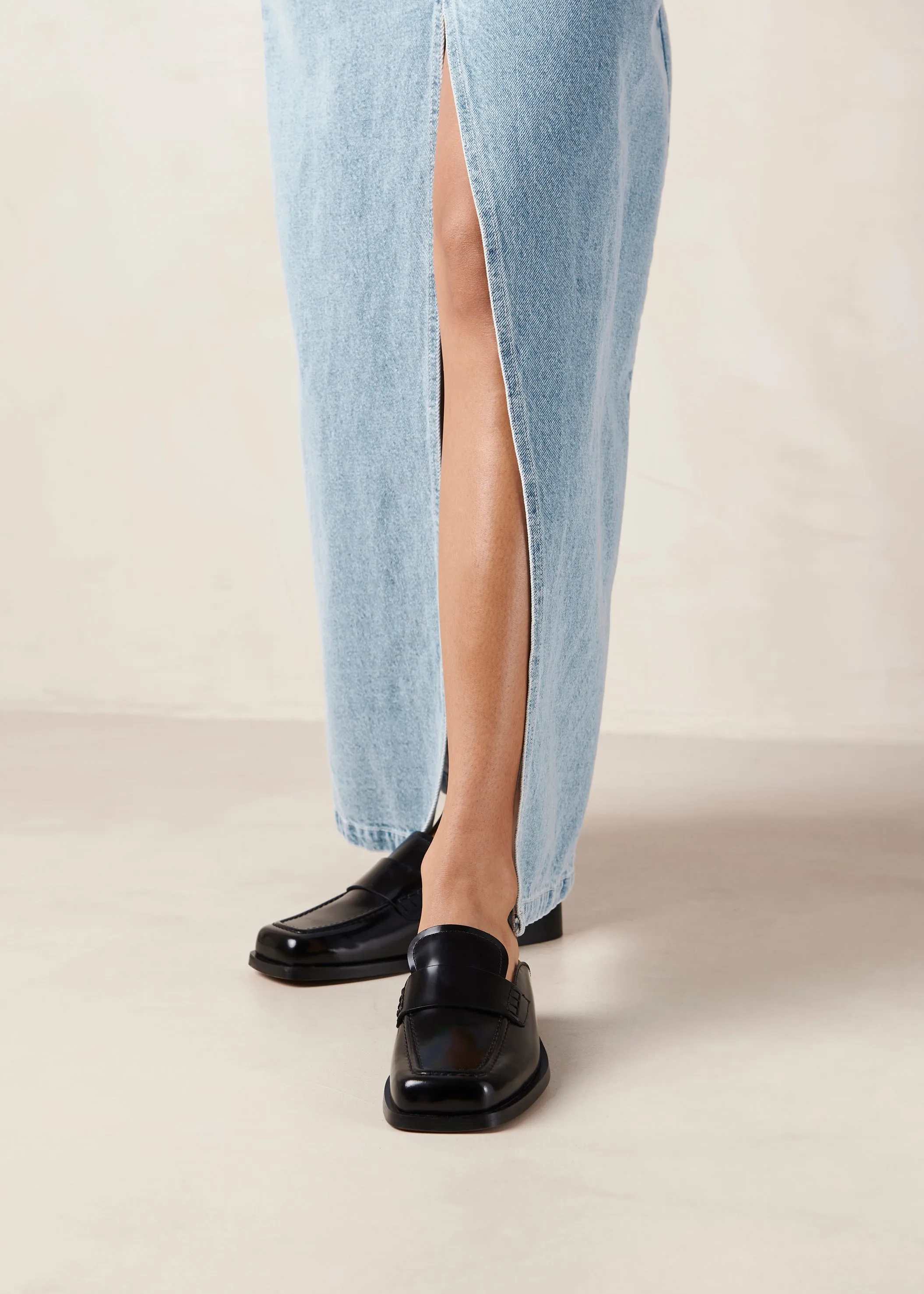 Alfred Black Leather Mules sold by Alohas product image thumbnail 5