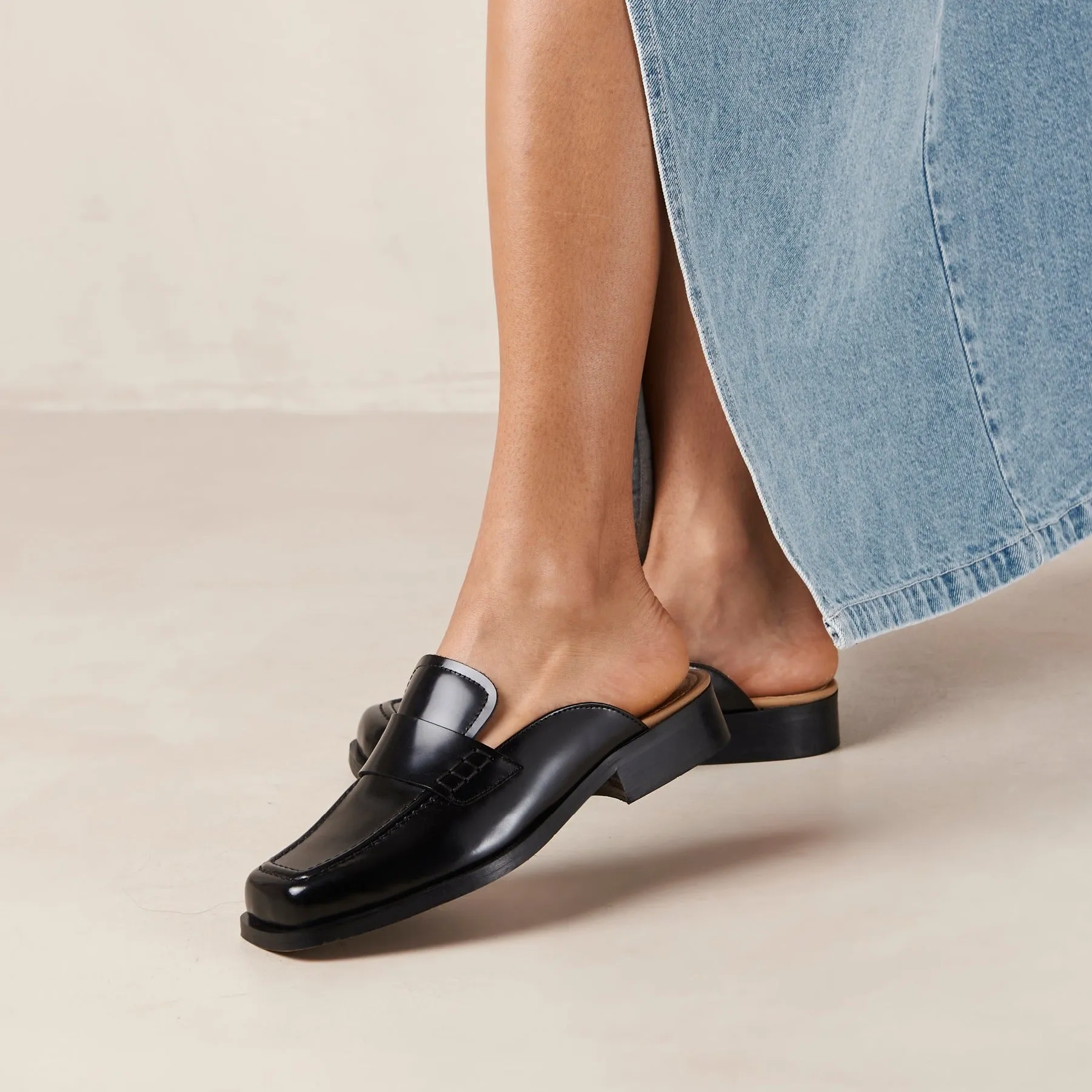 Alfred Black Leather Mules sold by Alohas product image thumbnail 2