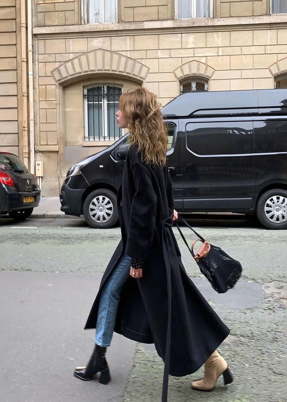 South Bicolor Stone Beige Black Leather Ankle Boots sold by Alohas product image thumbnail 2