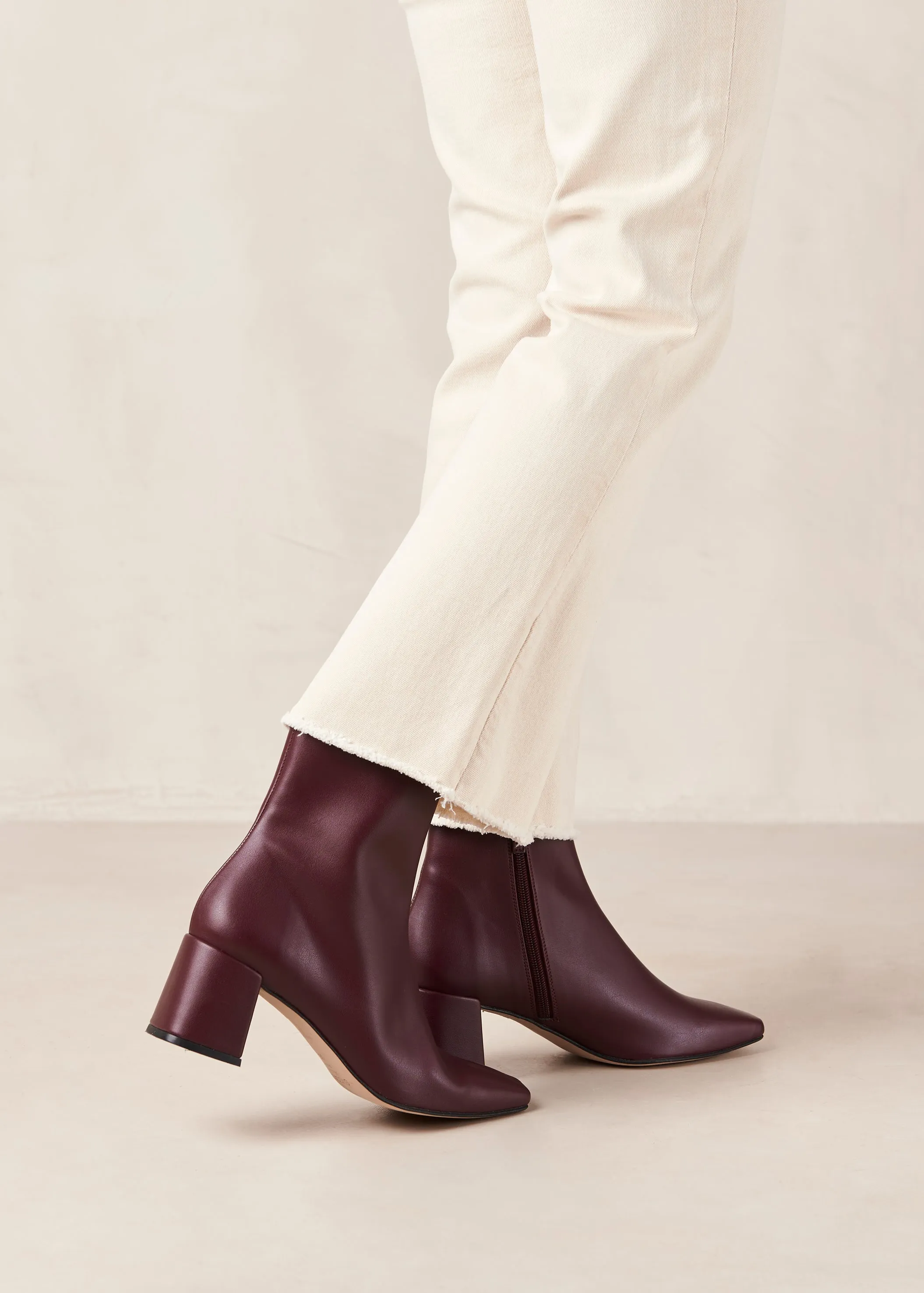 Watercolor Beet Vegan Leather Ankle Boots sold by Alohas product image thumbnail 5