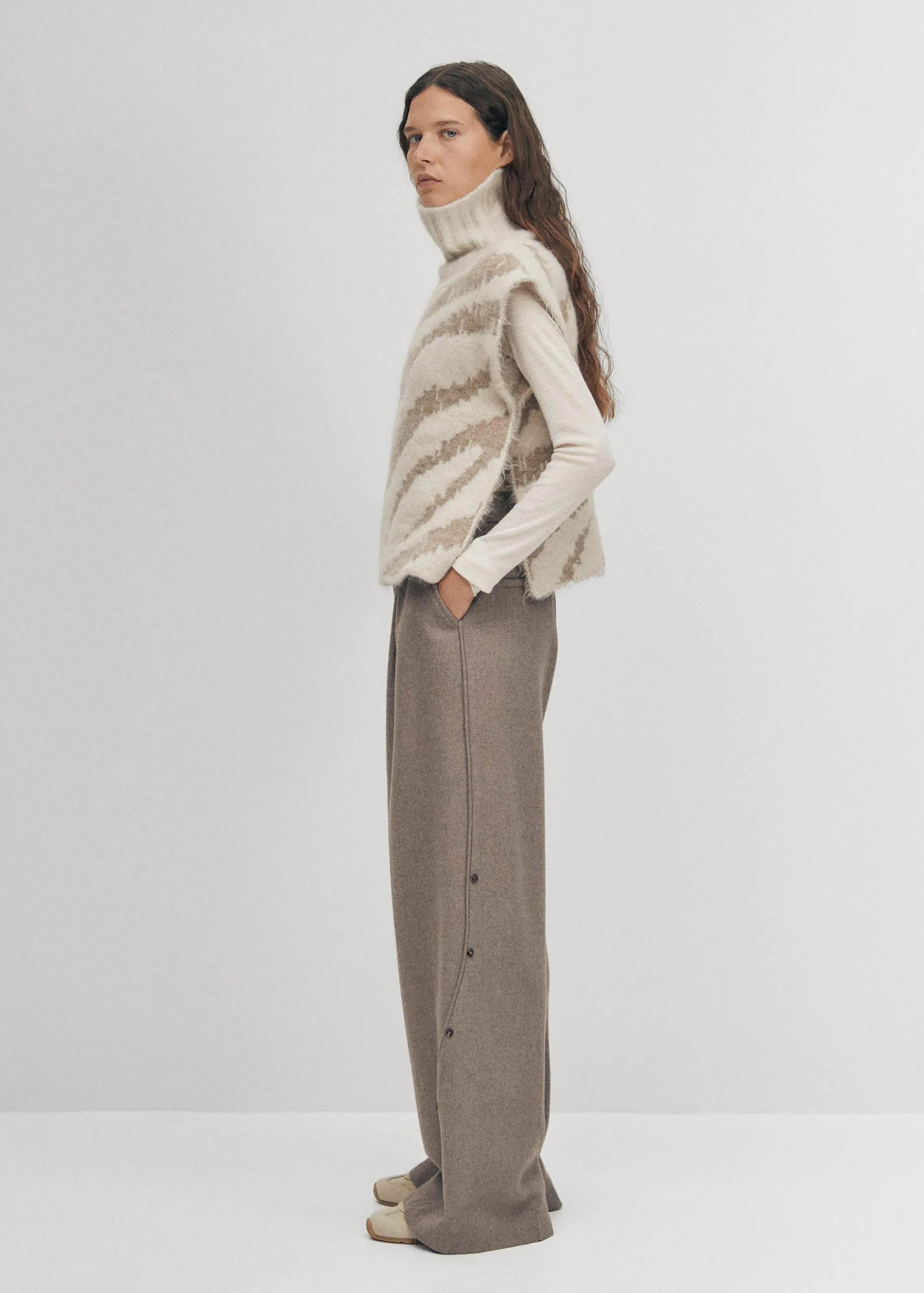 Bergen Ecru Vest sold by Alohas product image thumbnail 2