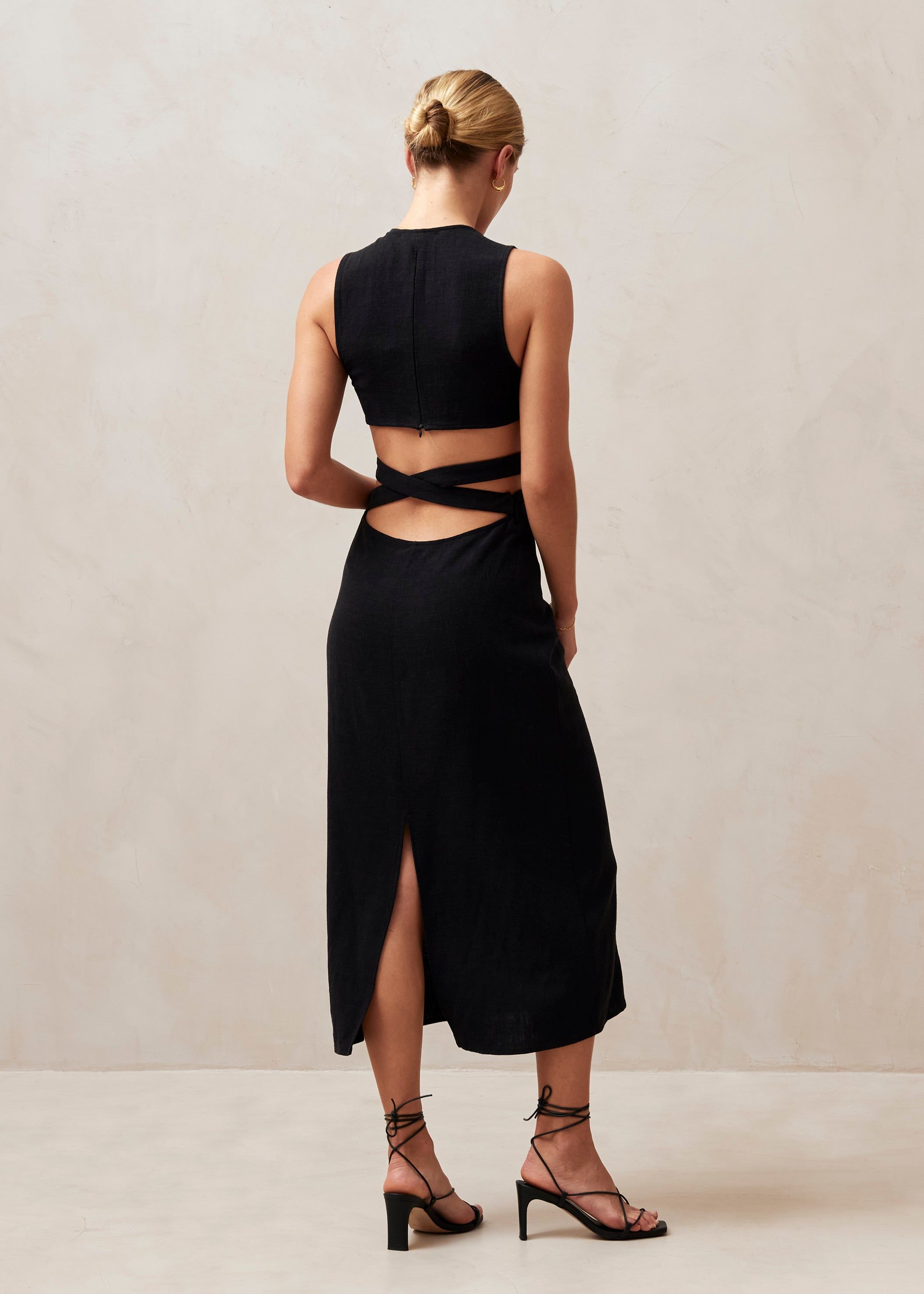 Romi Black Midi Dress sold by Alohas product image thumbnail 2