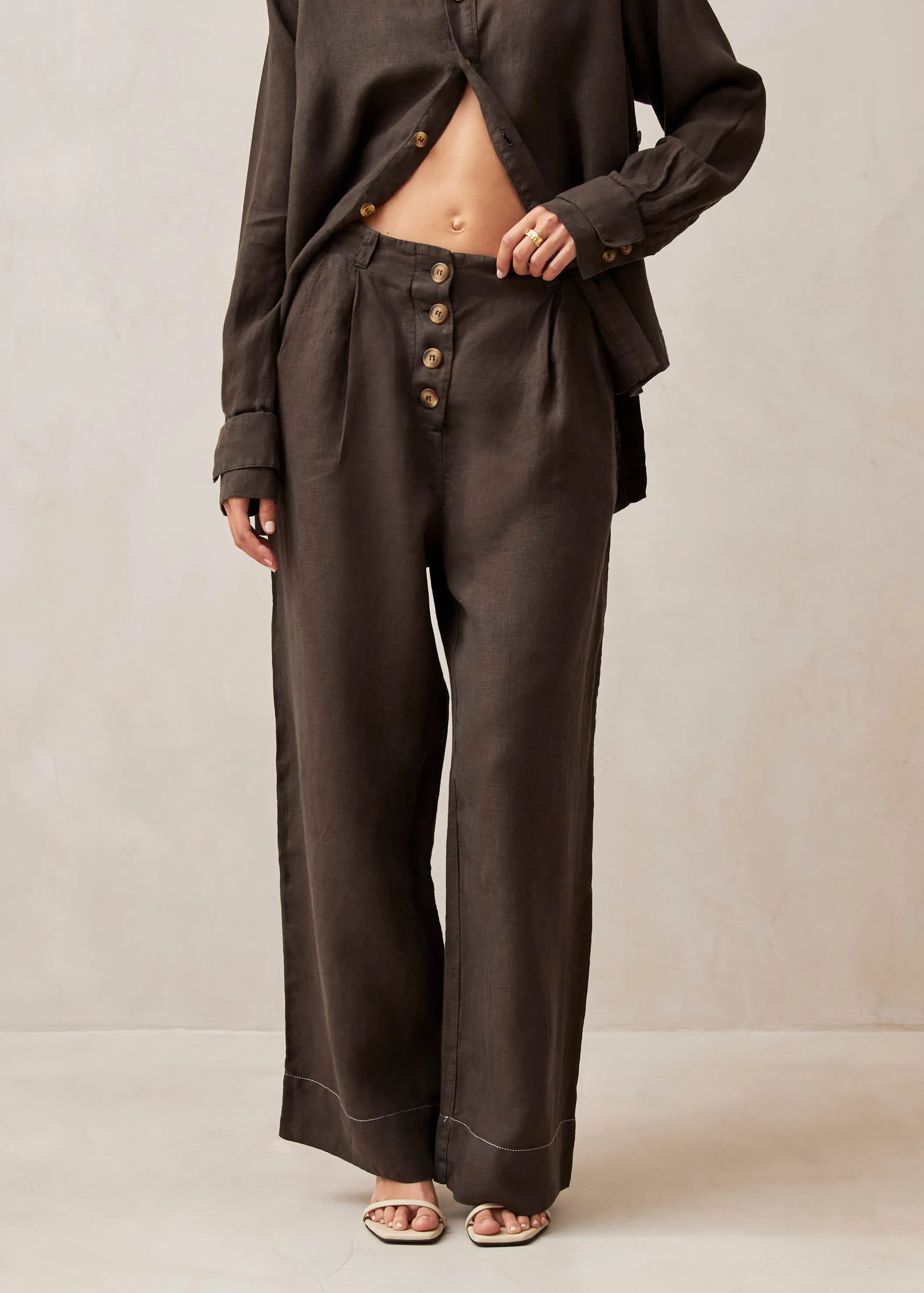 Zulu Chocolate Pants sold by Alohas product image thumbnail 5