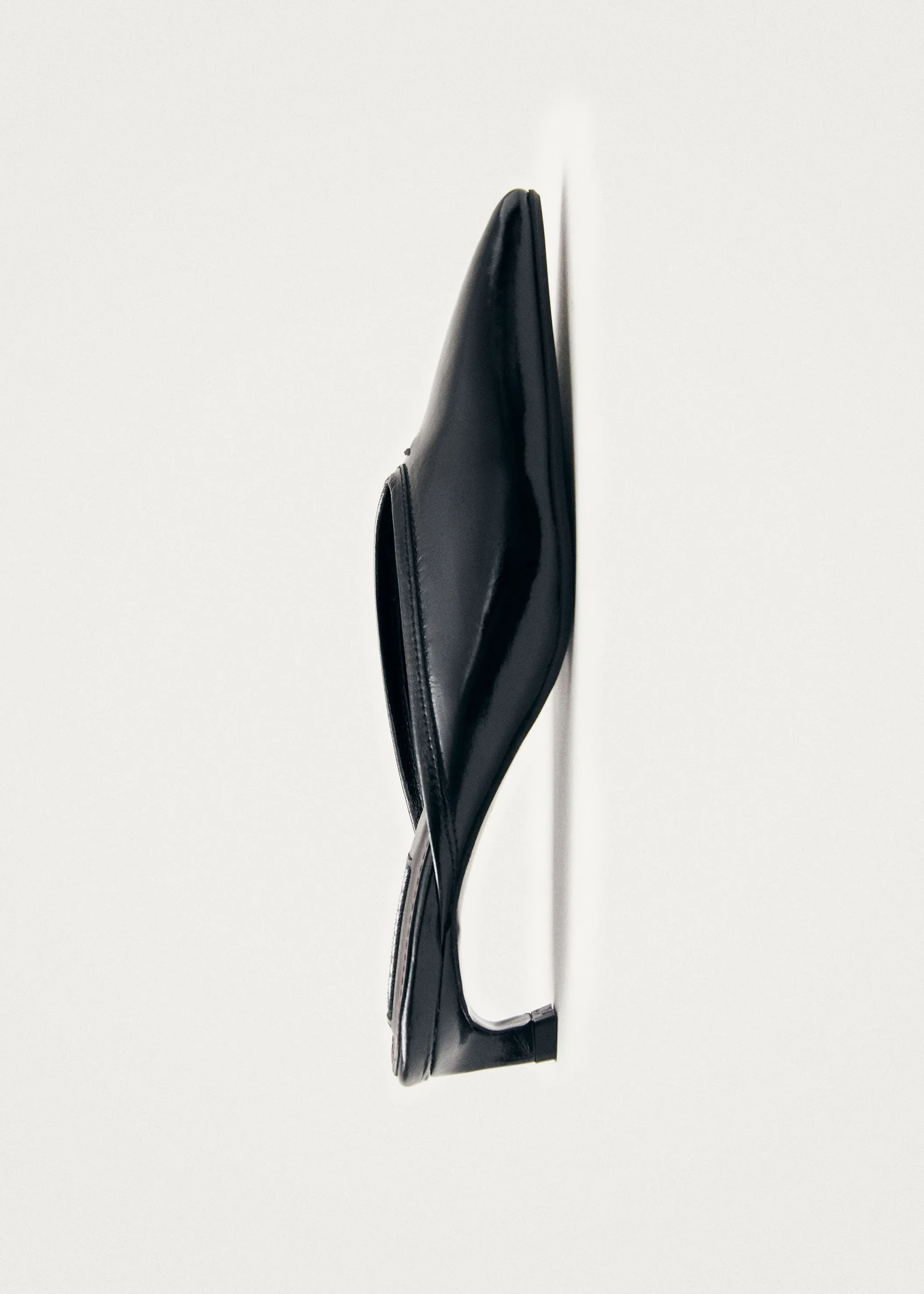 Tessa Onix Black Leather Mules sold by Alohas product image thumbnail 5