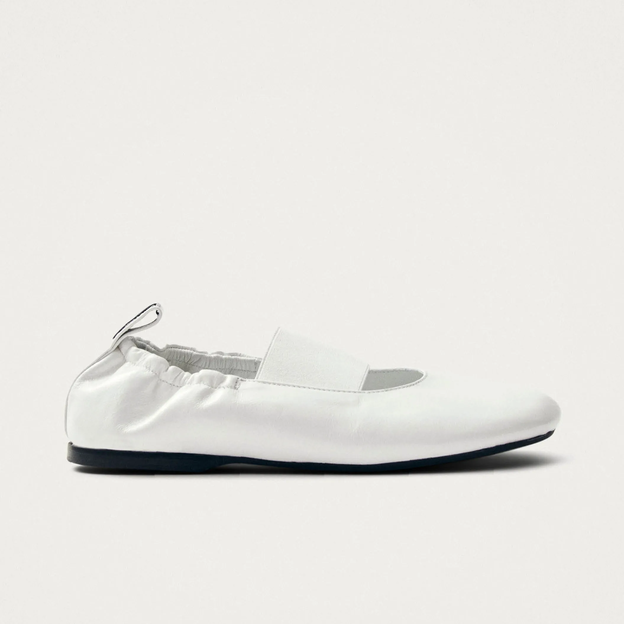 Sutton Onix White Leather Ballet Flats sold by Alohas product image thumbnail 3