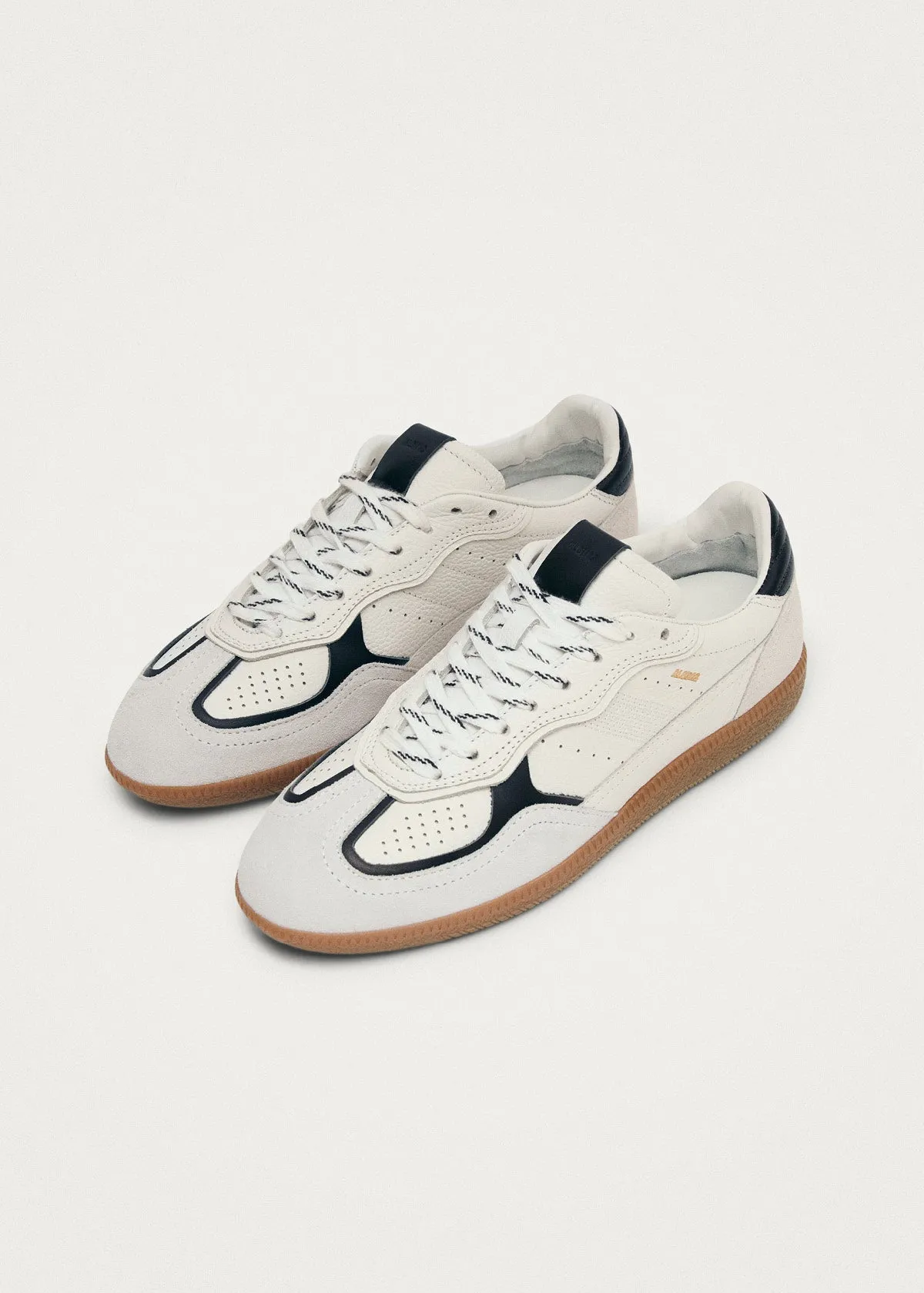 Tb.490 Rife Grain White Black Leather Sneakers sold by Alohas product image thumbnail 2