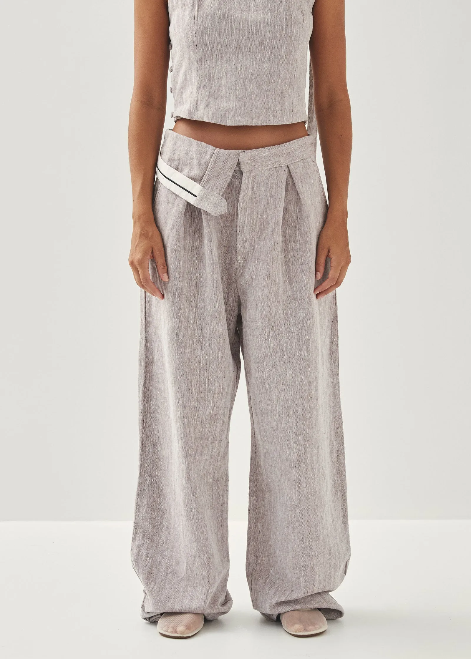 Moca Linen Brown Trousers sold by Alohas product image thumbnail 4