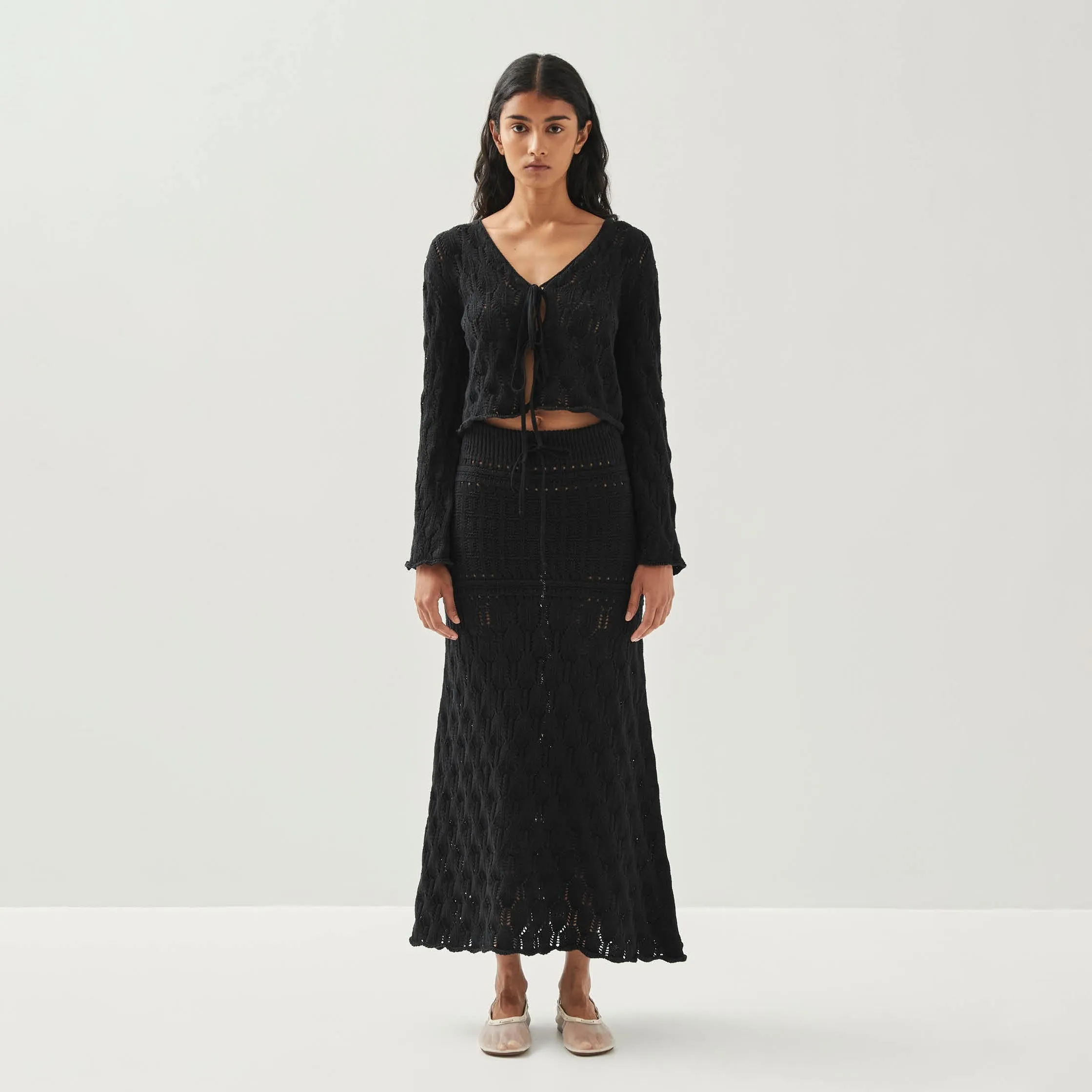 Neli Black Tricot Sweater sold by Alohas product image thumbnail 3