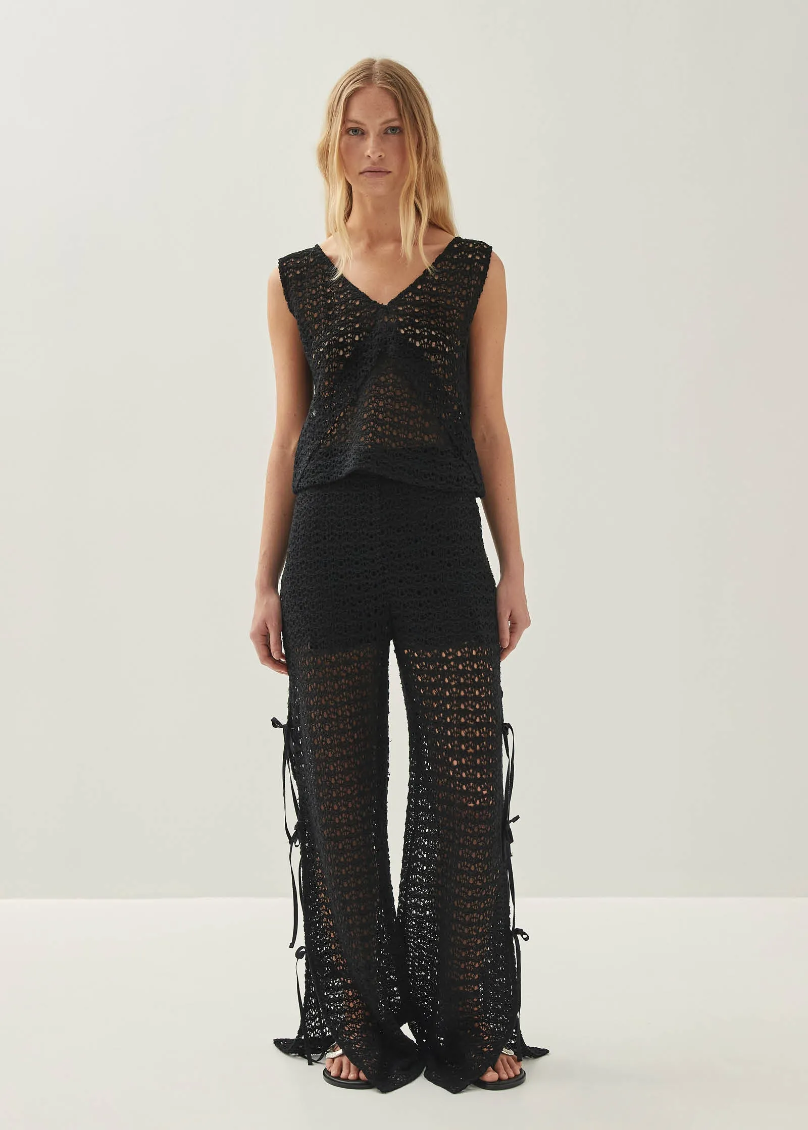 Den Black Trousers sold by Alohas