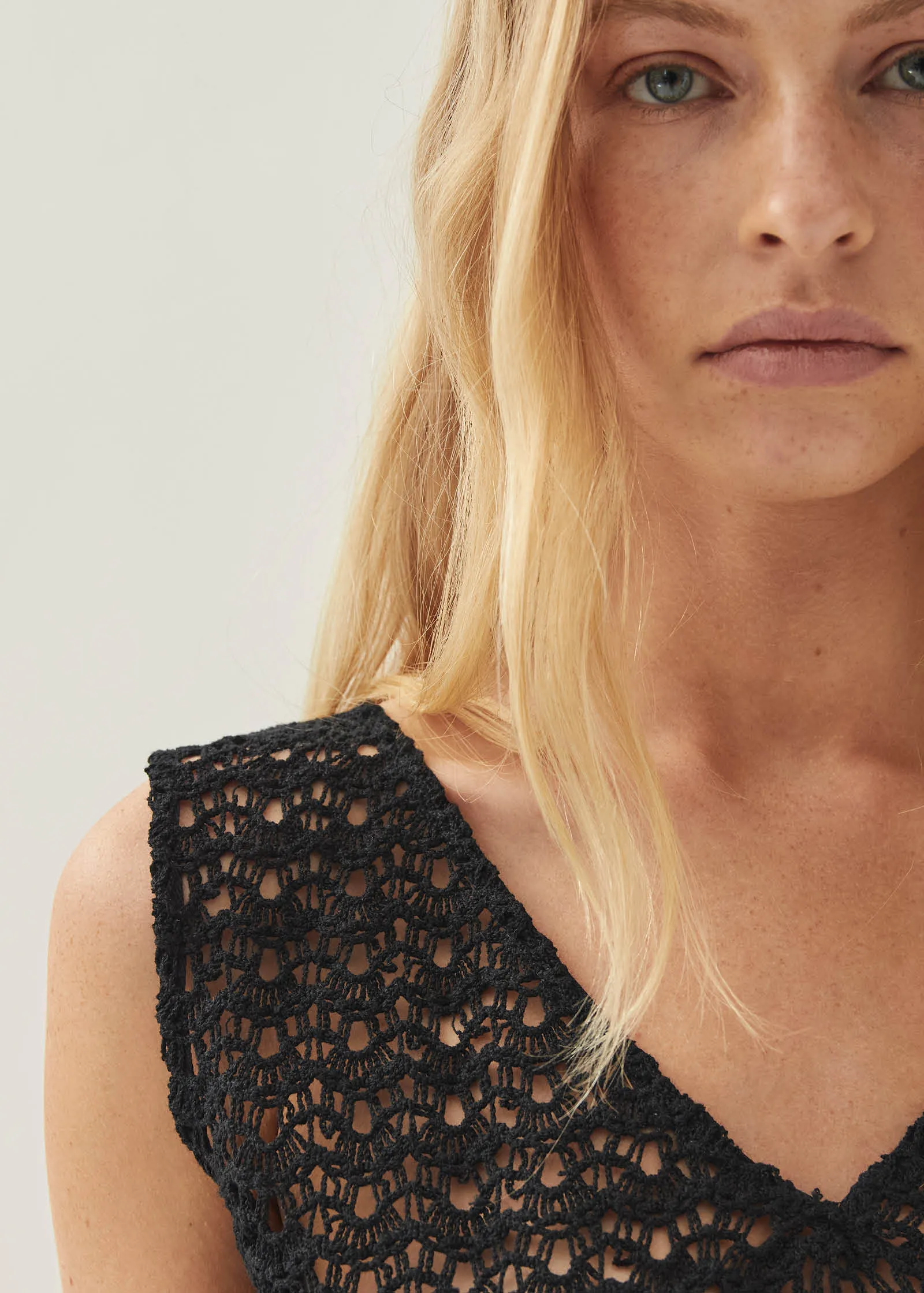 Kioko Black Top sold by Alohas product image thumbnail 5