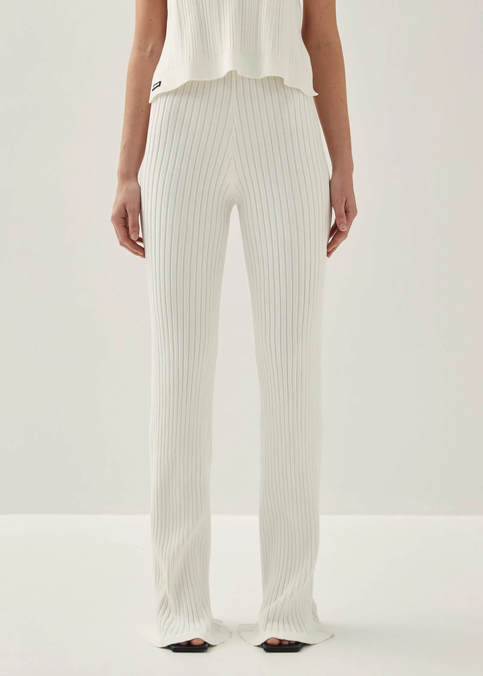 Gina White Trousers sold by Alohas product image thumbnail 5