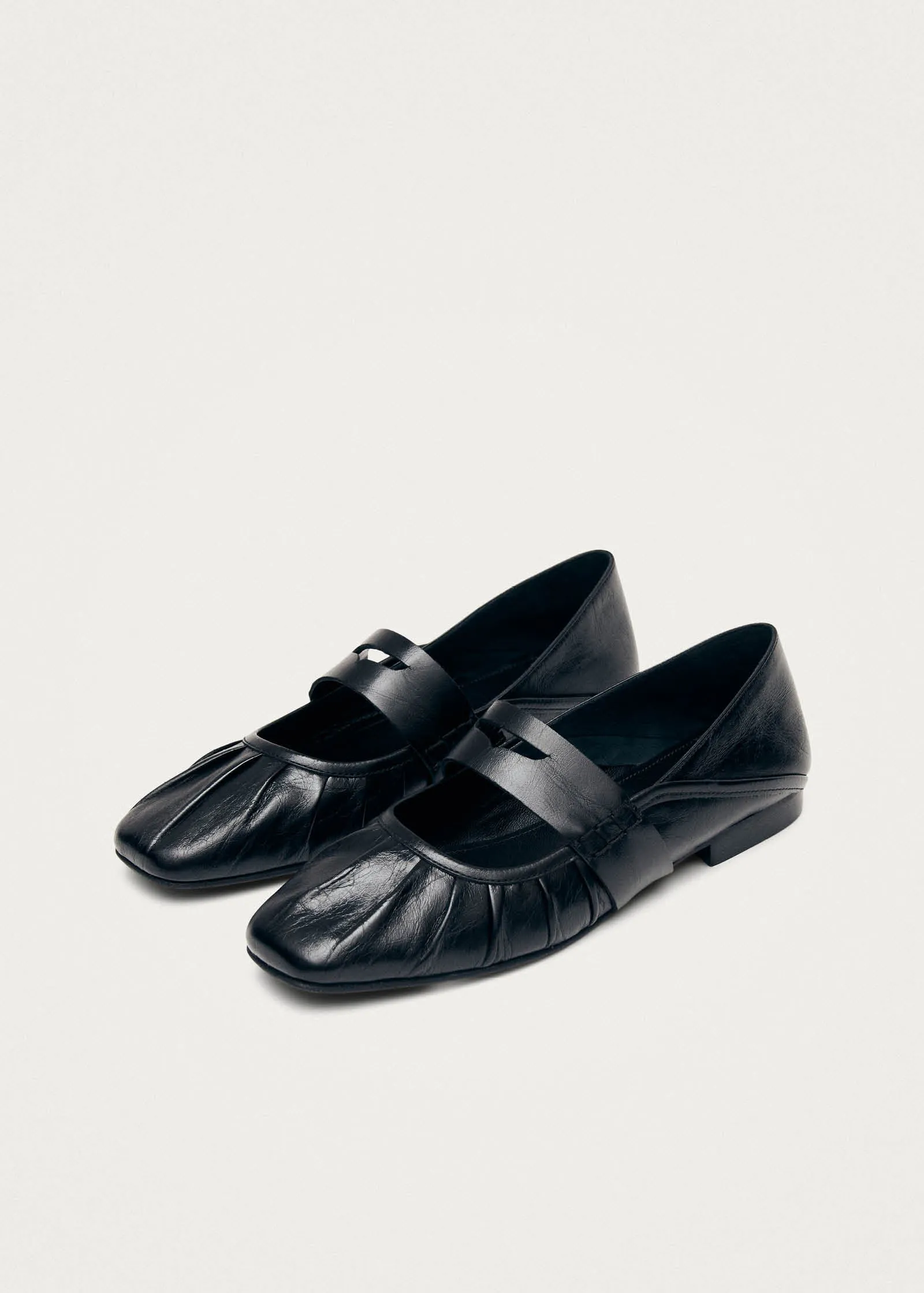 Bargo Black Leather Ballet Flats sold by Alohas product image thumbnail 2