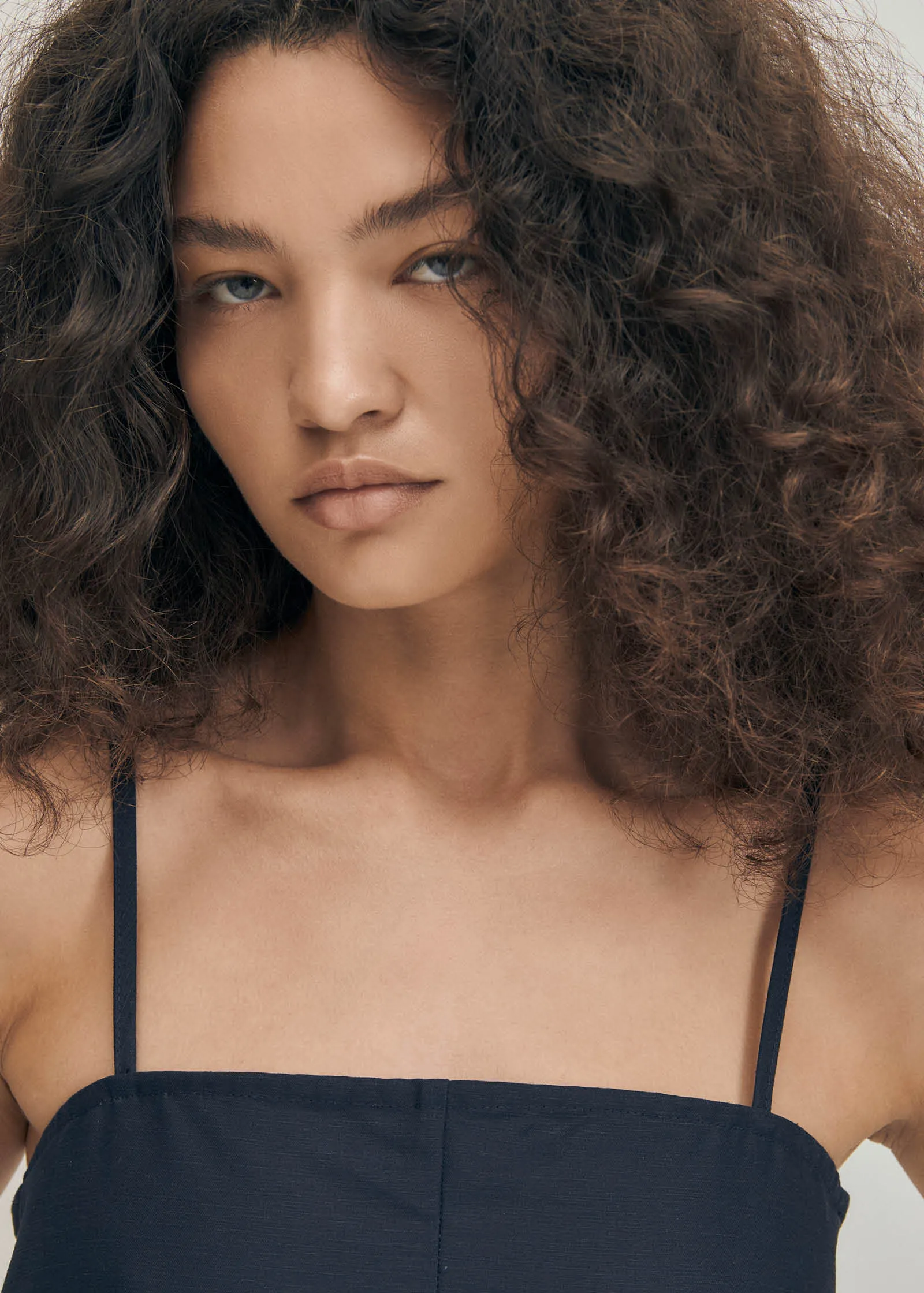 Alana Bicolor Navy Cream Dress sold by Alohas product image thumbnail 2