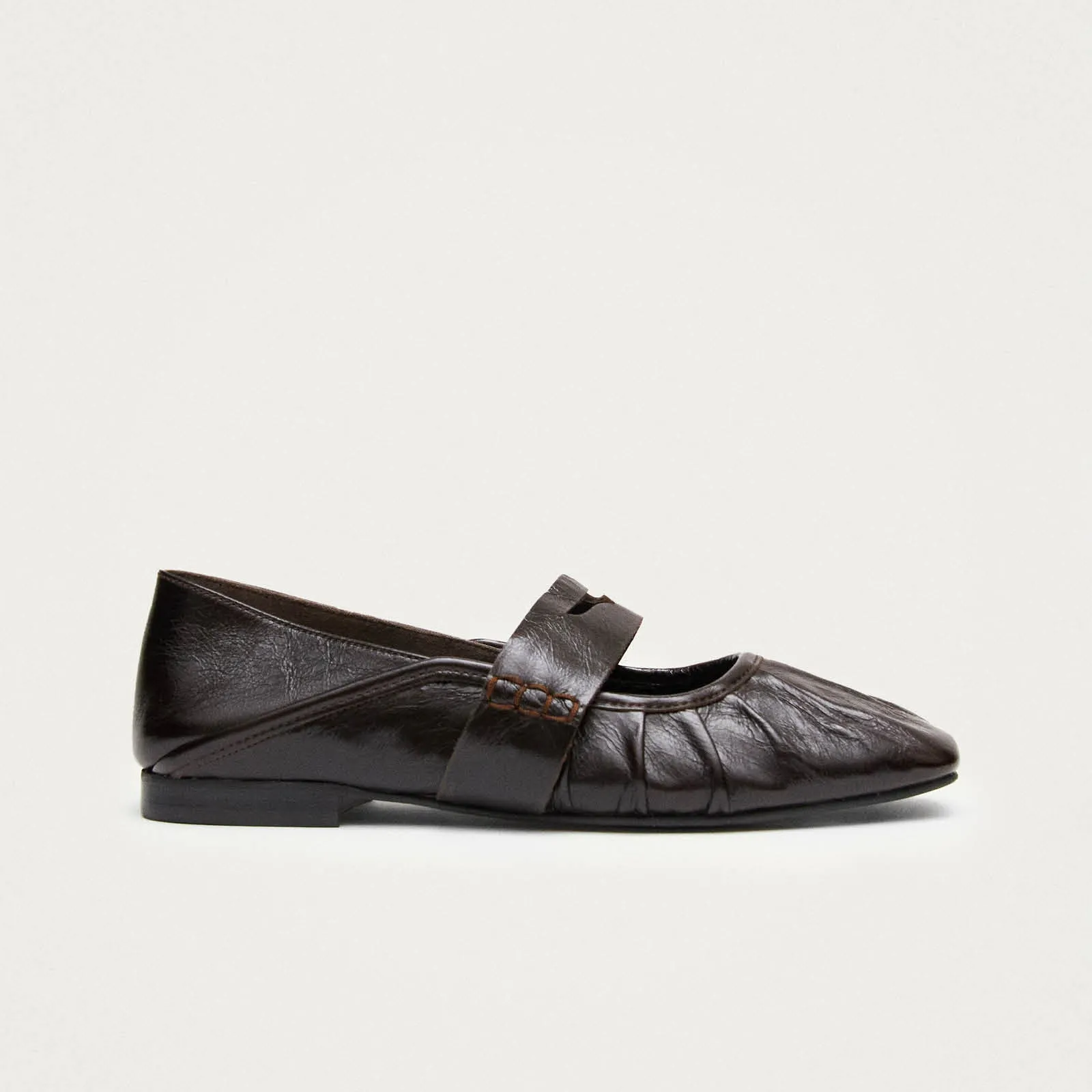 Bargo Brown Leather Ballet Flats sold by Alohas product image thumbnail 3