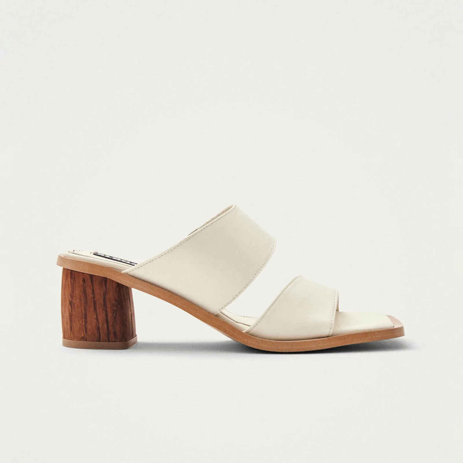 Gabin Cream Leather Sandals sold by Alohas product image thumbnail 3