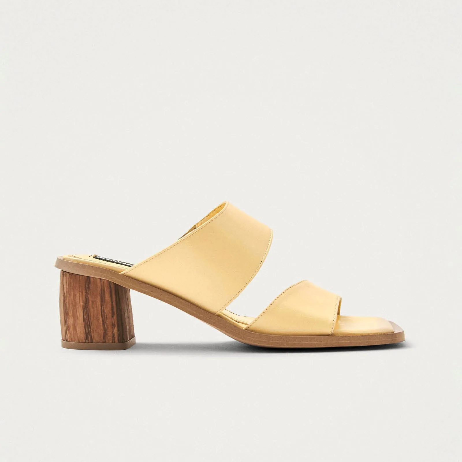 Gabin Yellow Leather Sandals sold by Alohas product image thumbnail 3