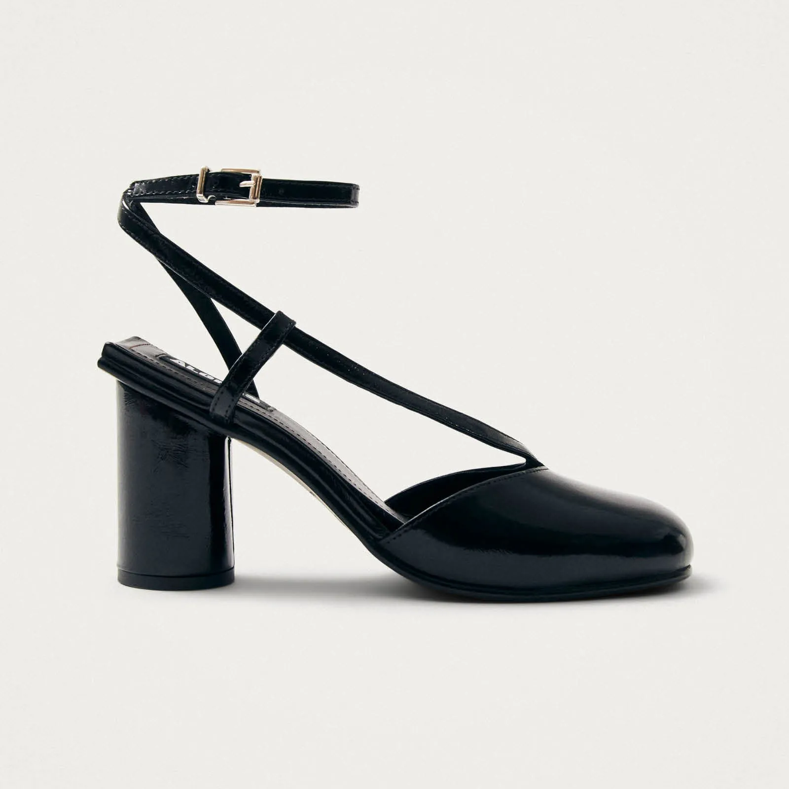 Dara Onix Black Leather Pumps sold by Alohas product image thumbnail 3