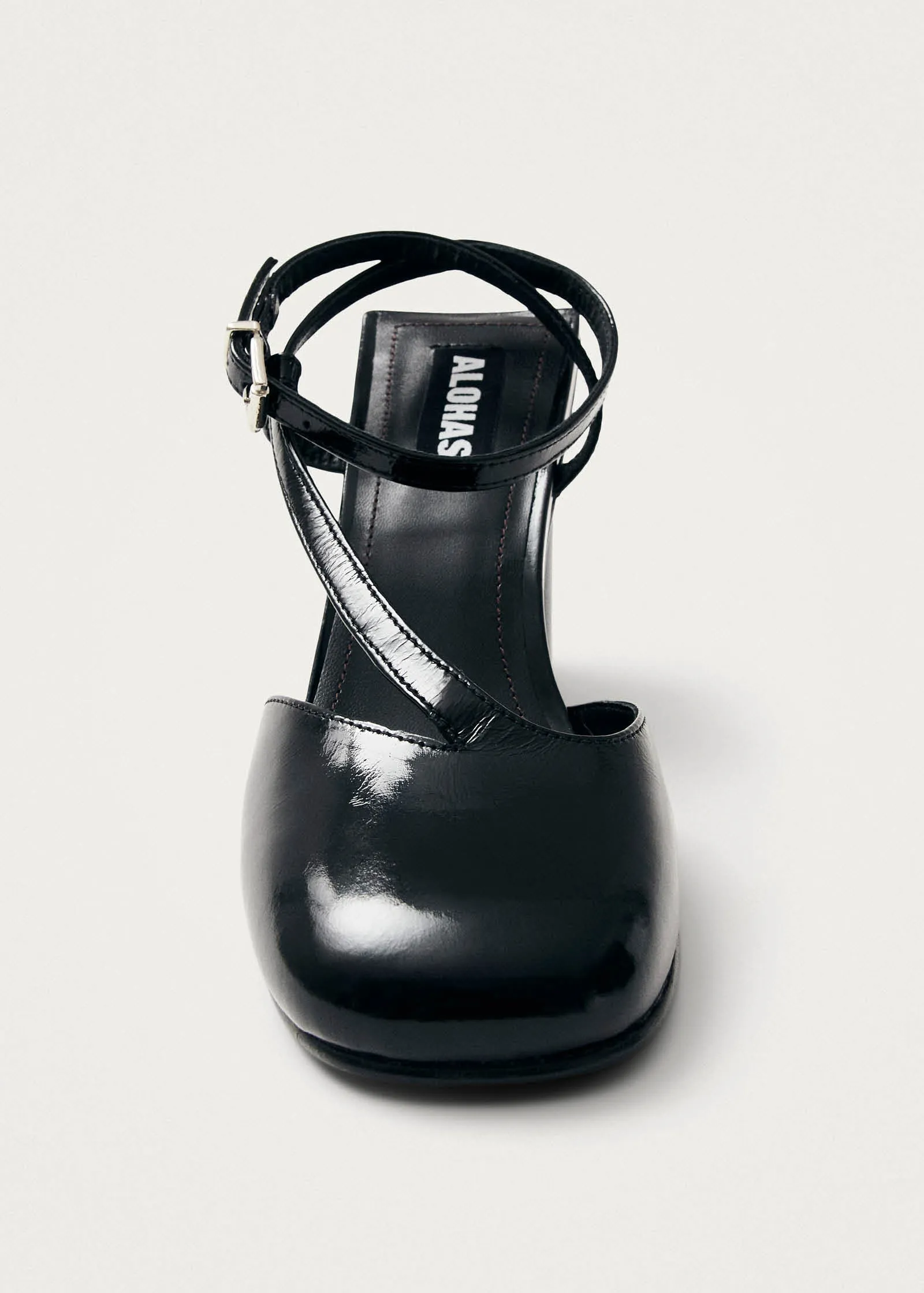 Dara Onix Black Leather Pumps sold by Alohas product image thumbnail 4
