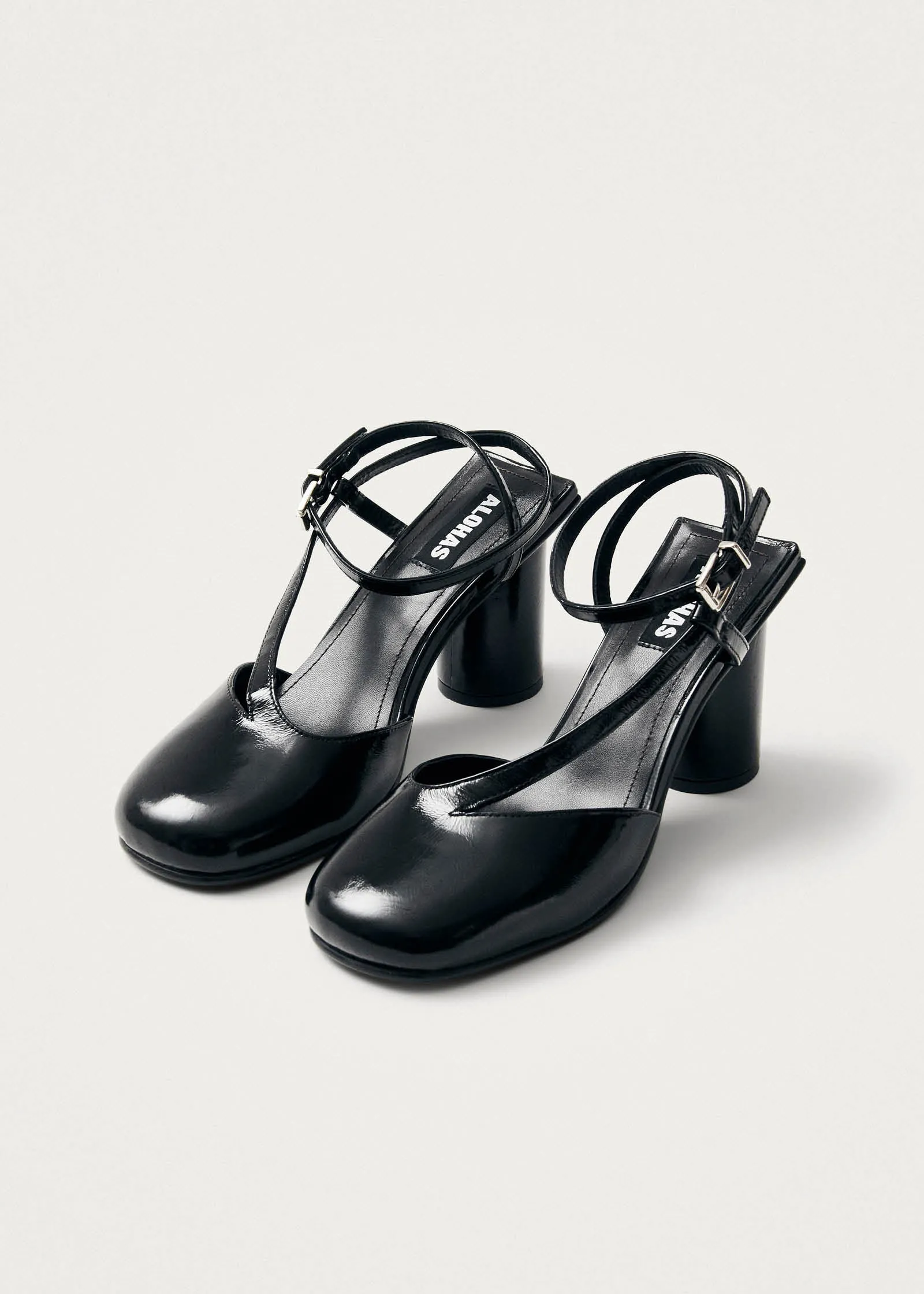 Dara Onix Black Leather Pumps sold by Alohas product image thumbnail 2