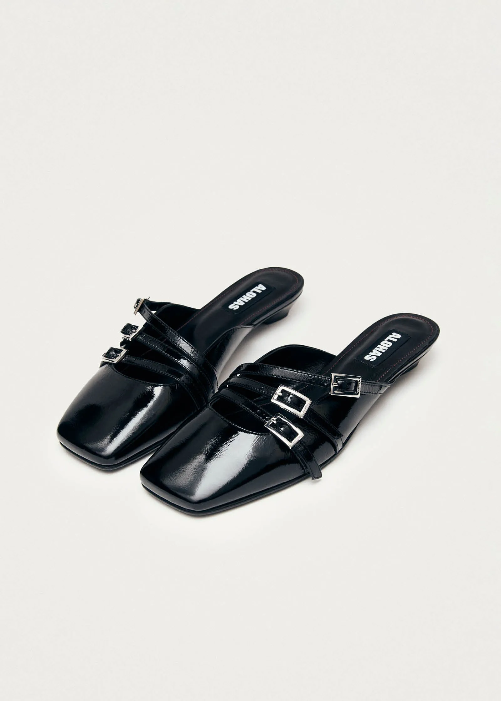 Penelope Onix Black Leather Mules sold by Alohas product image thumbnail 2