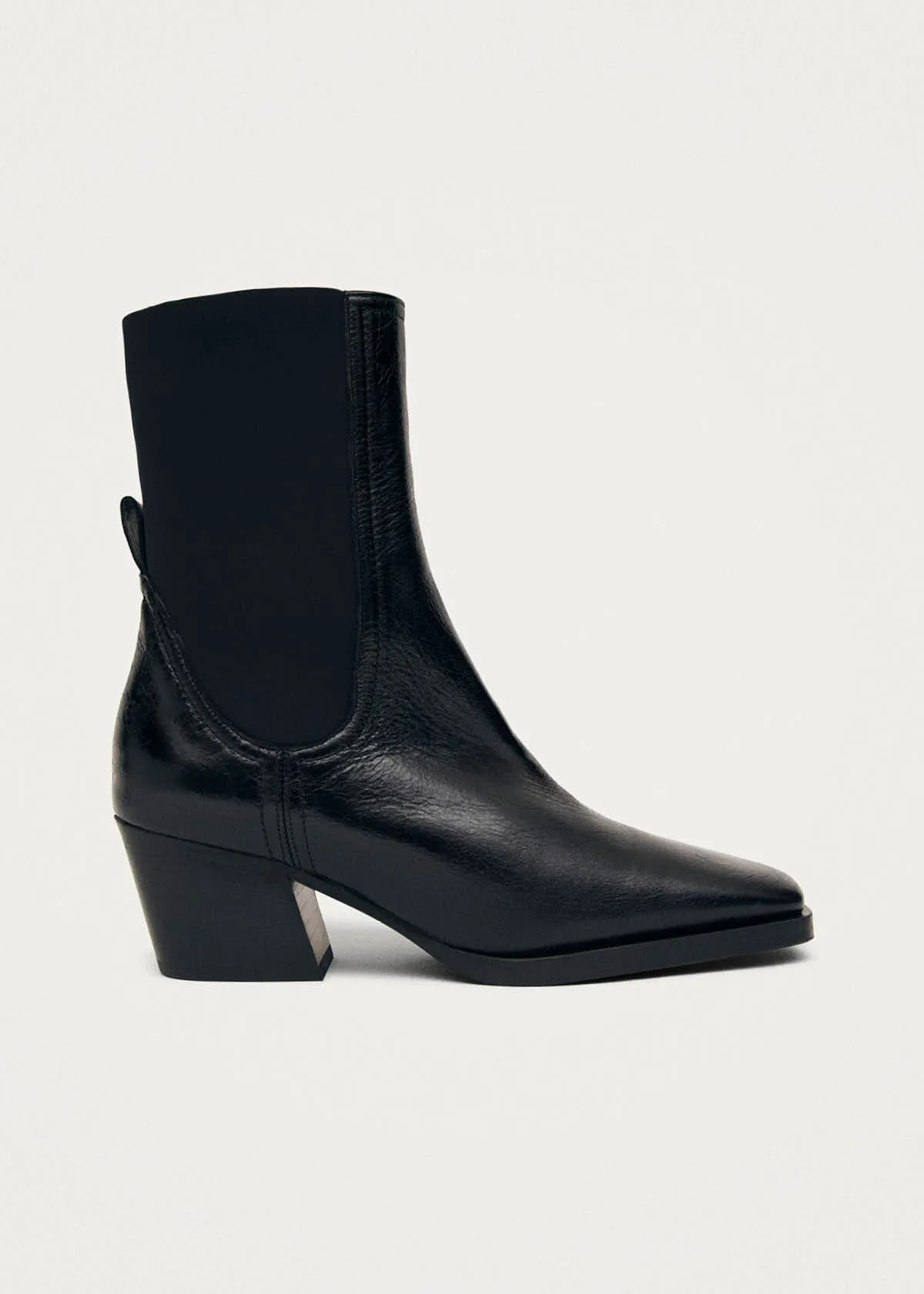 Hayes Rift Black Leather Ankle Boots sold by Alohas