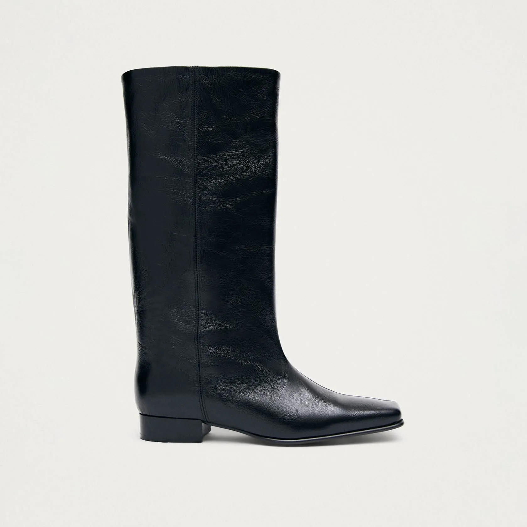 Thalina Rift Black Leather Boots sold by Alohas product image thumbnail 3