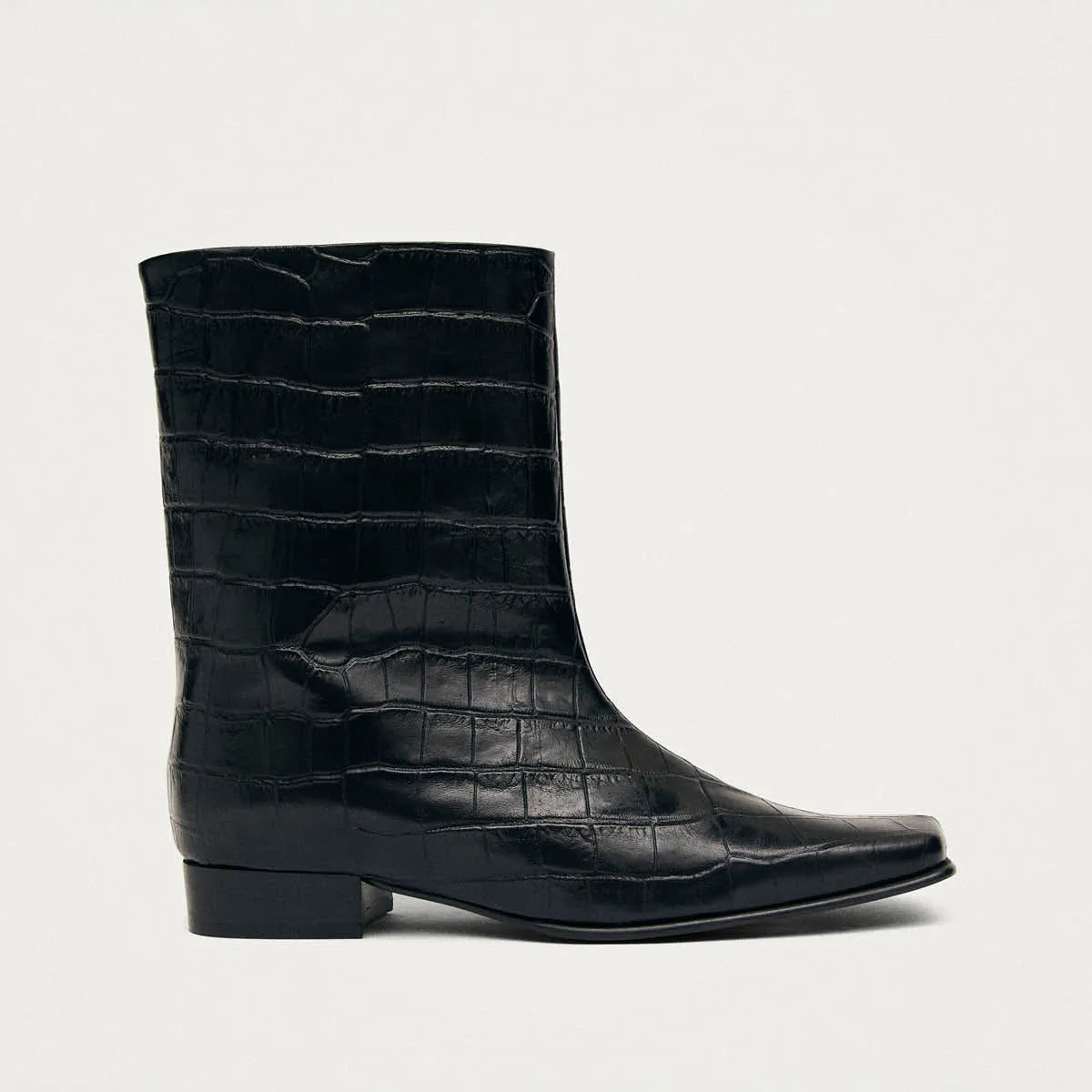 Quinn Alli Black Leather Ankle Boots sold by Alohas product image thumbnail 3